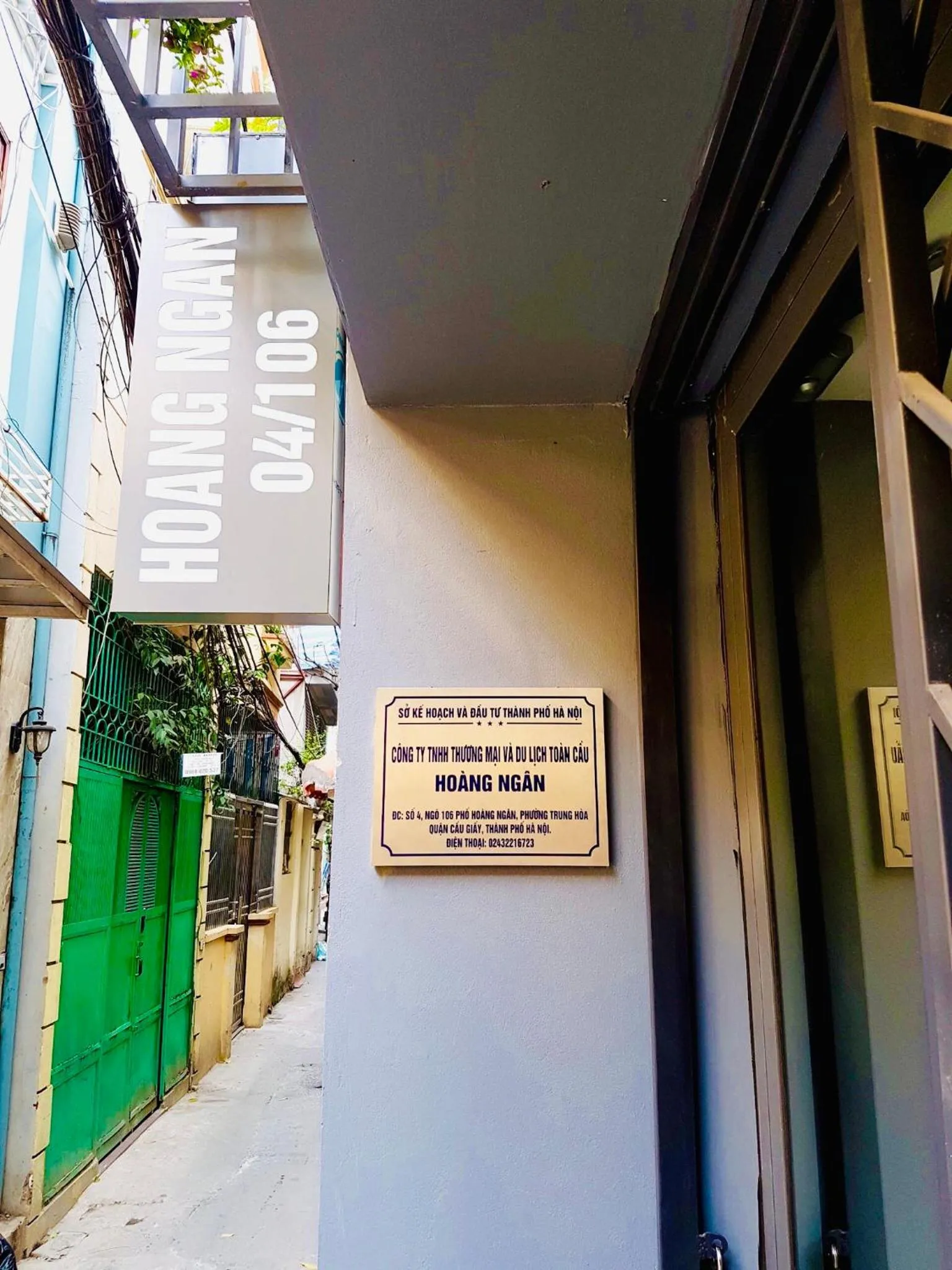 Property logo or sign in Unique Serviced Apartment