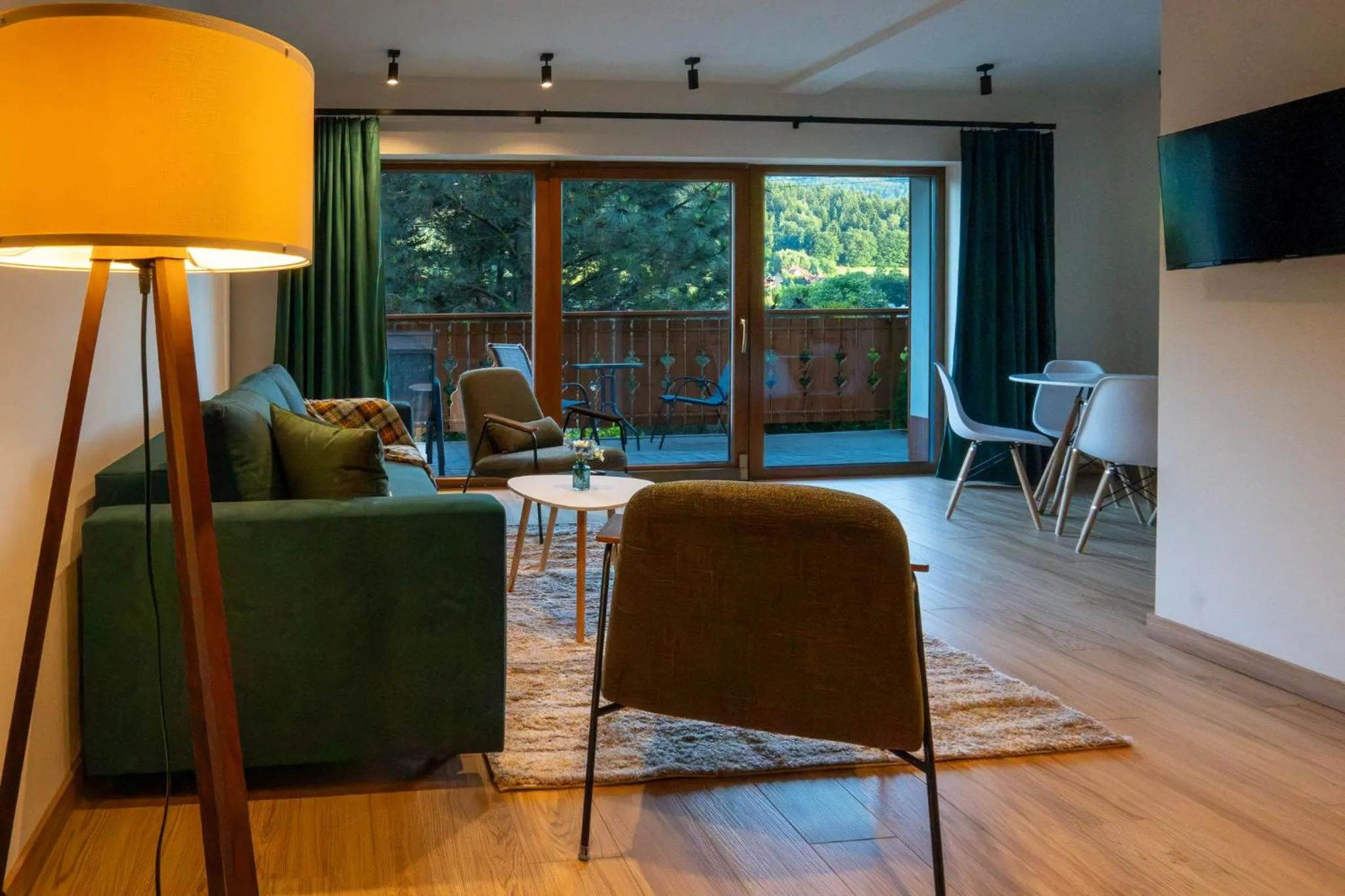 Living room in Willa i Wzgórze Jerrego Apartamenty i pokoje z widokiem na góry