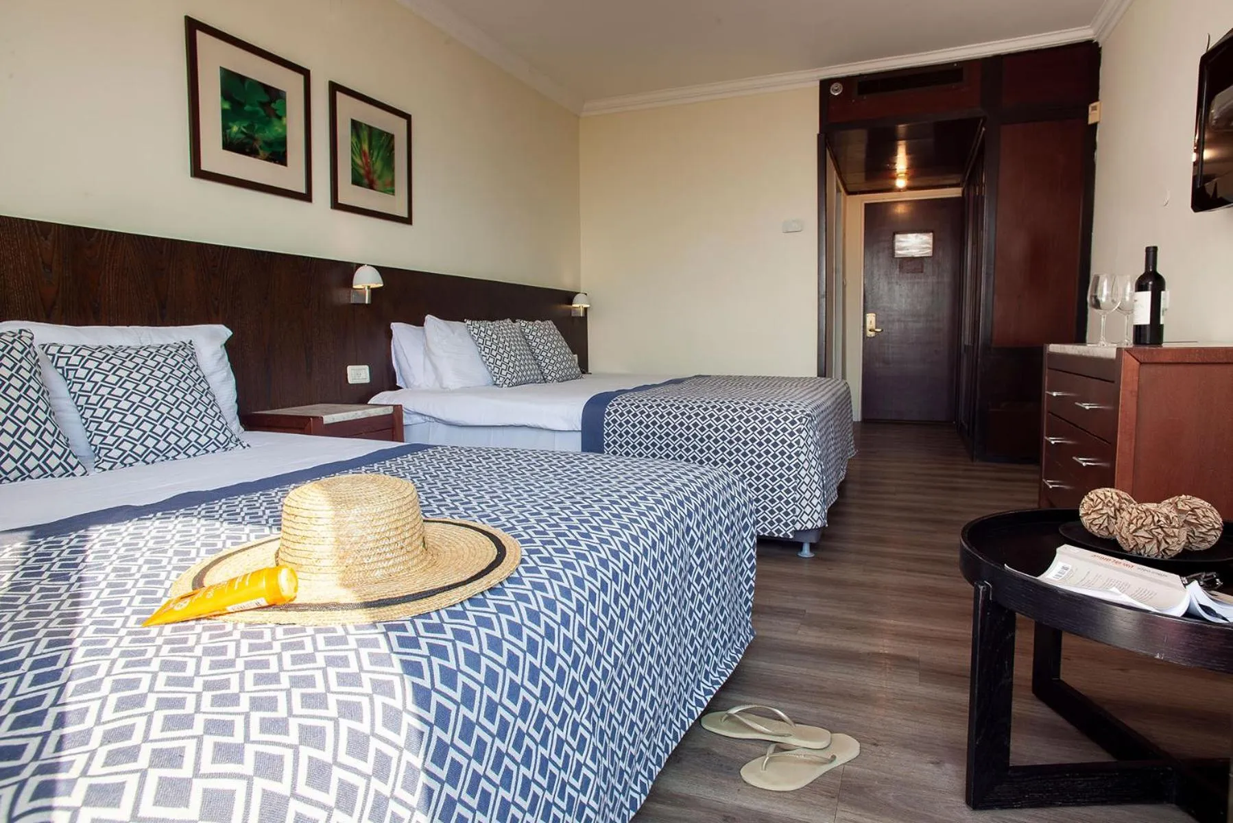 Bedroom, Bed in Caesar Premier Tiberias Hotel