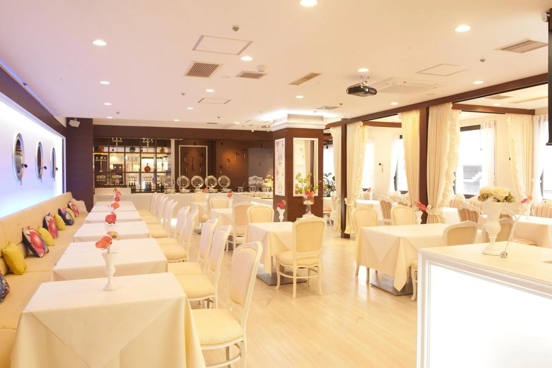 Restaurant/places to eat in Grand Park Hotel Panex Iwaki