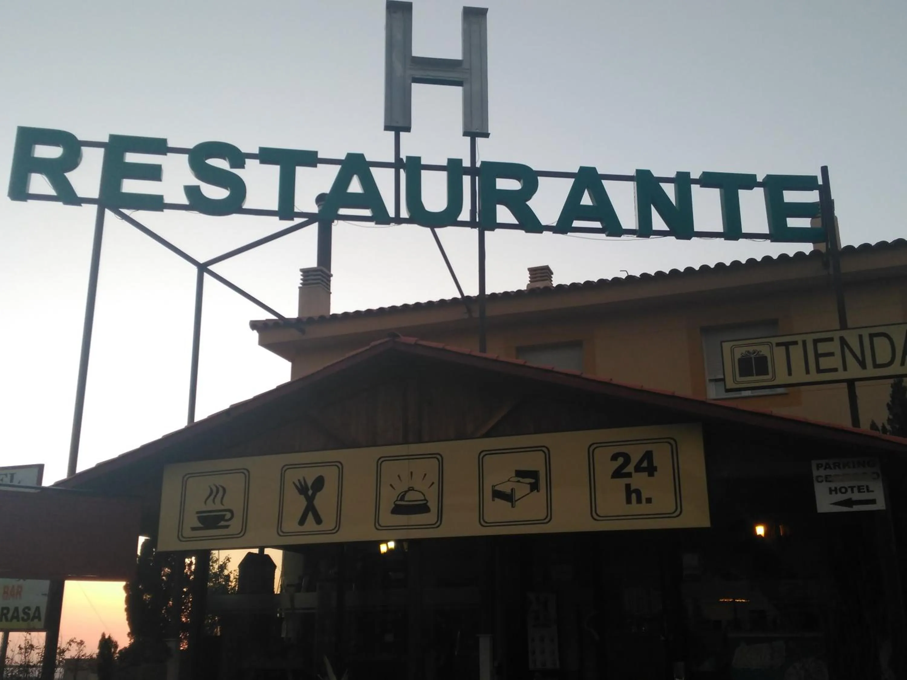 Day in Hotel Mirasierra