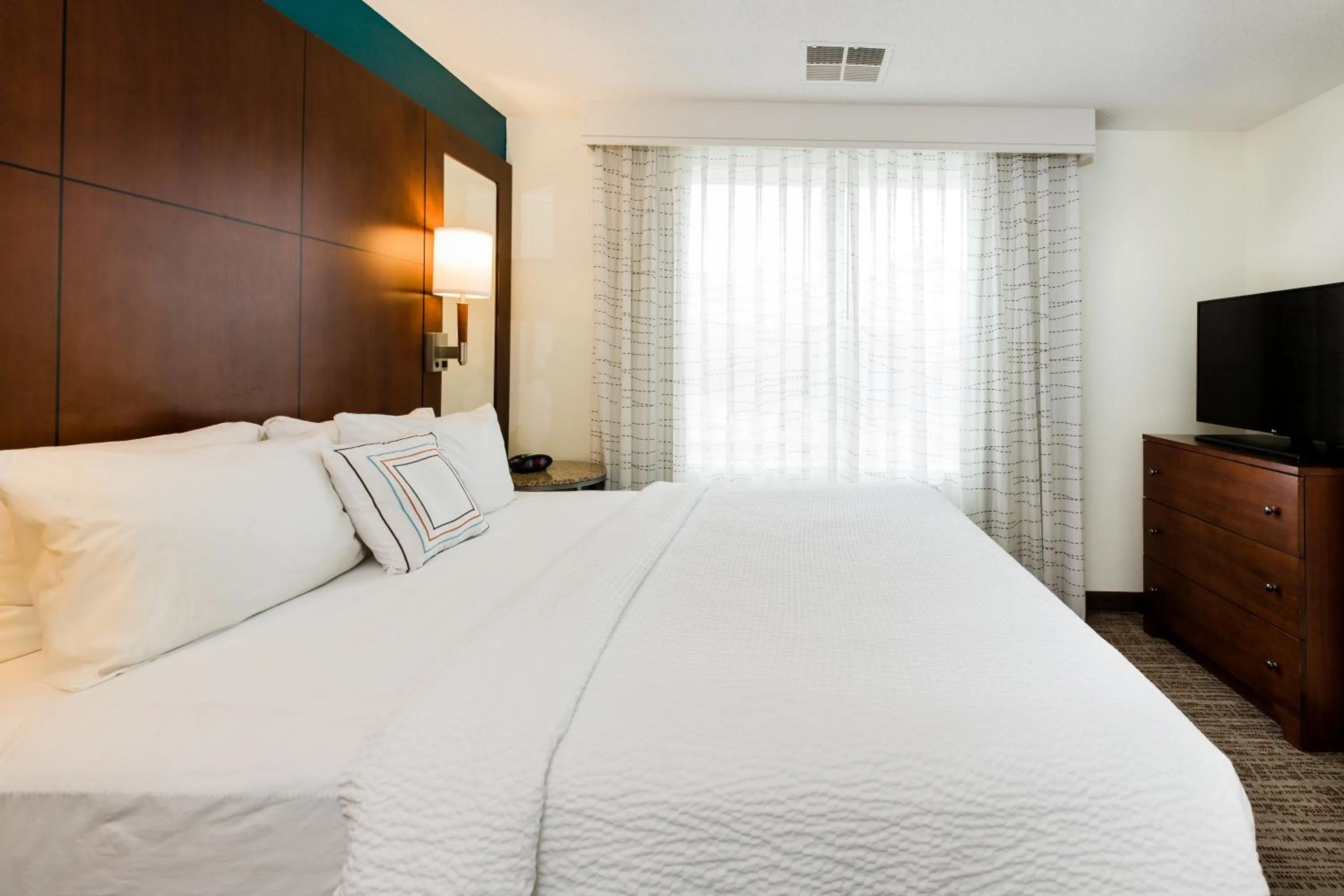 Bedroom, Bed in Residence Inn Florence