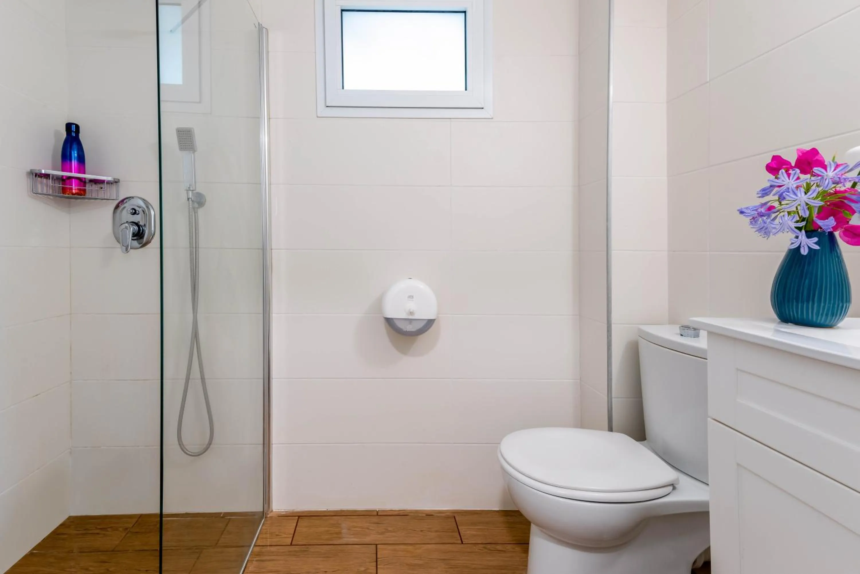 Bathroom in Travel Hotel Eilon