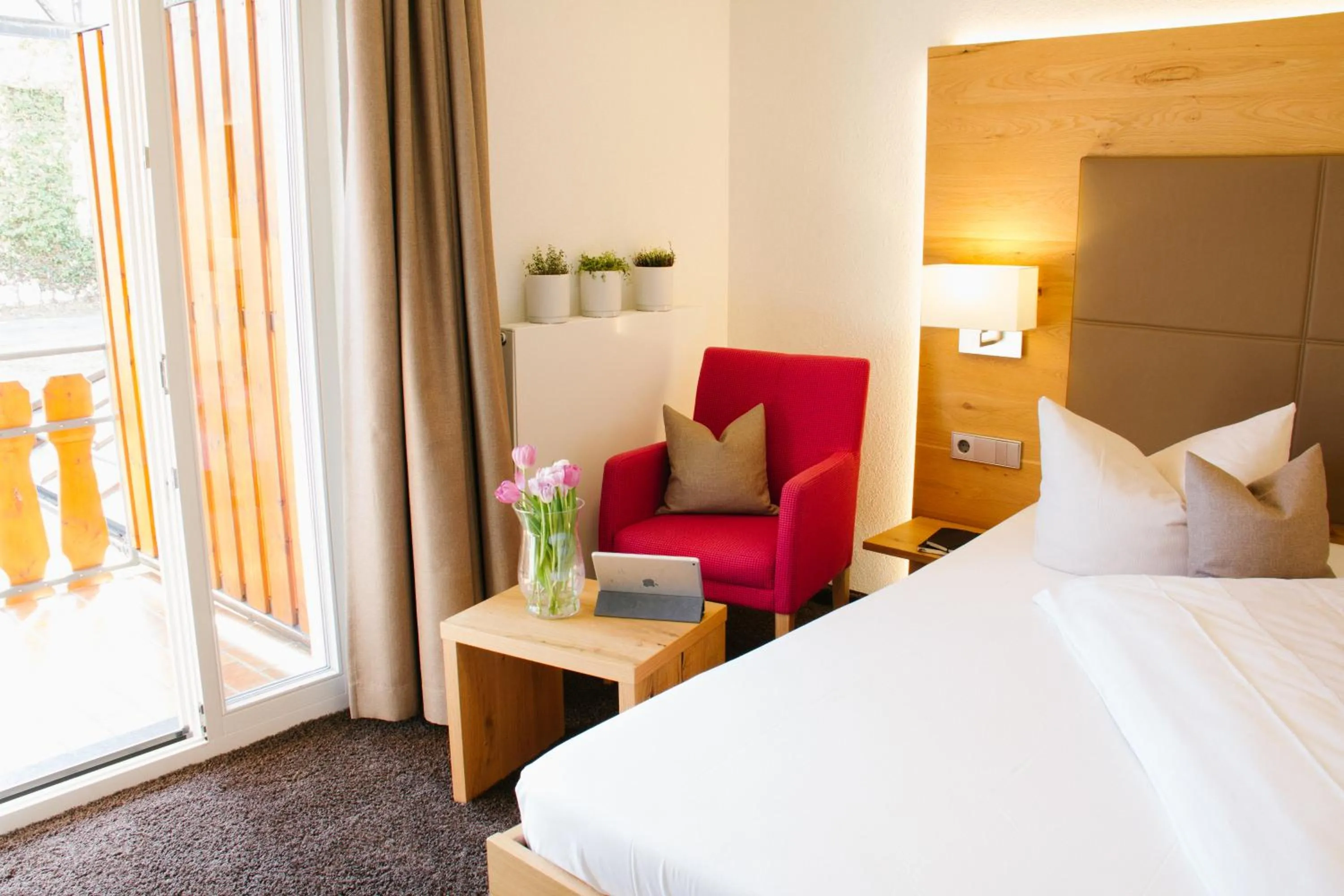 Bed in Hotel-Restaurant Sennhütte im Herzen des Südschwarzwalds