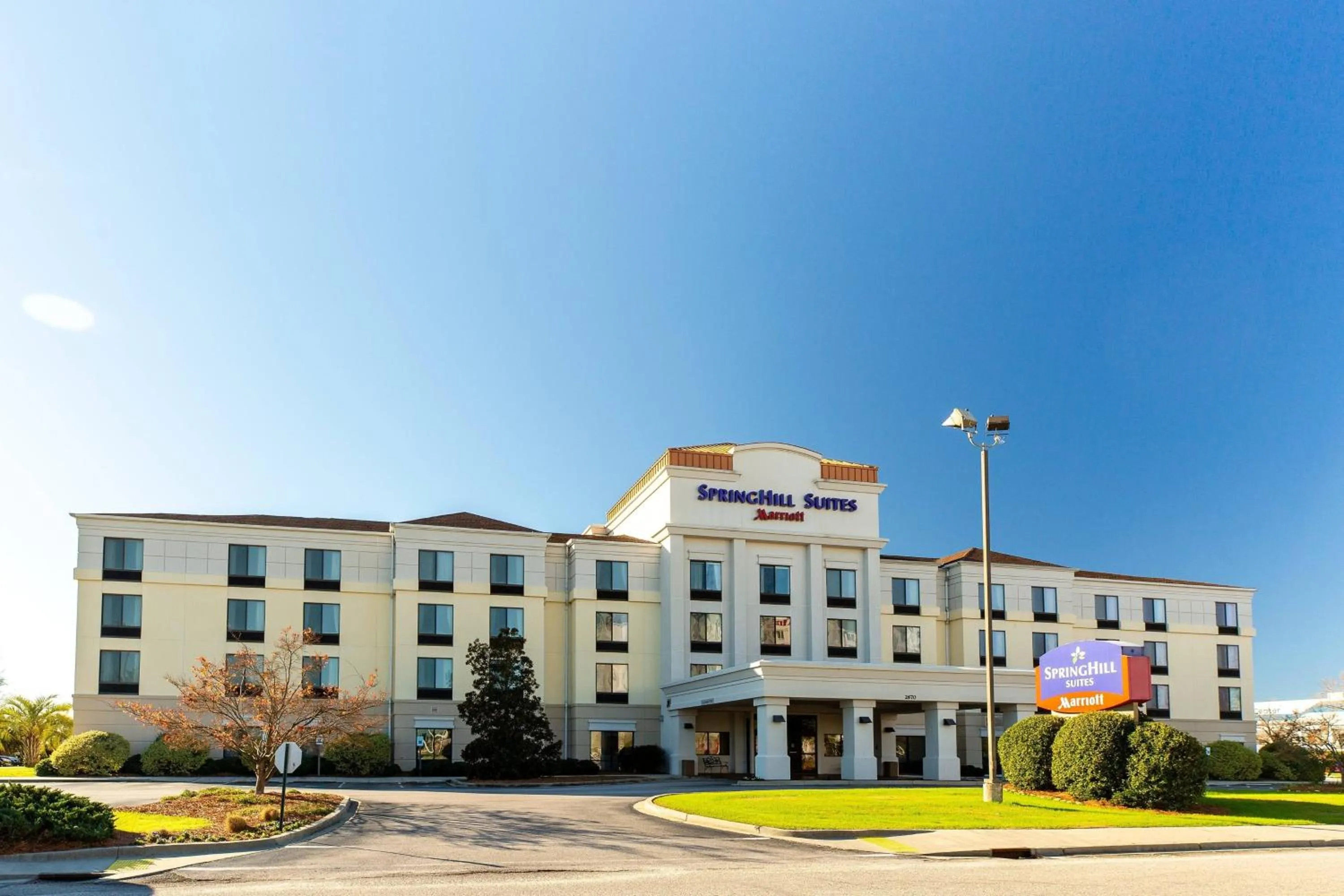 Property building in SpringHill Suites Florence