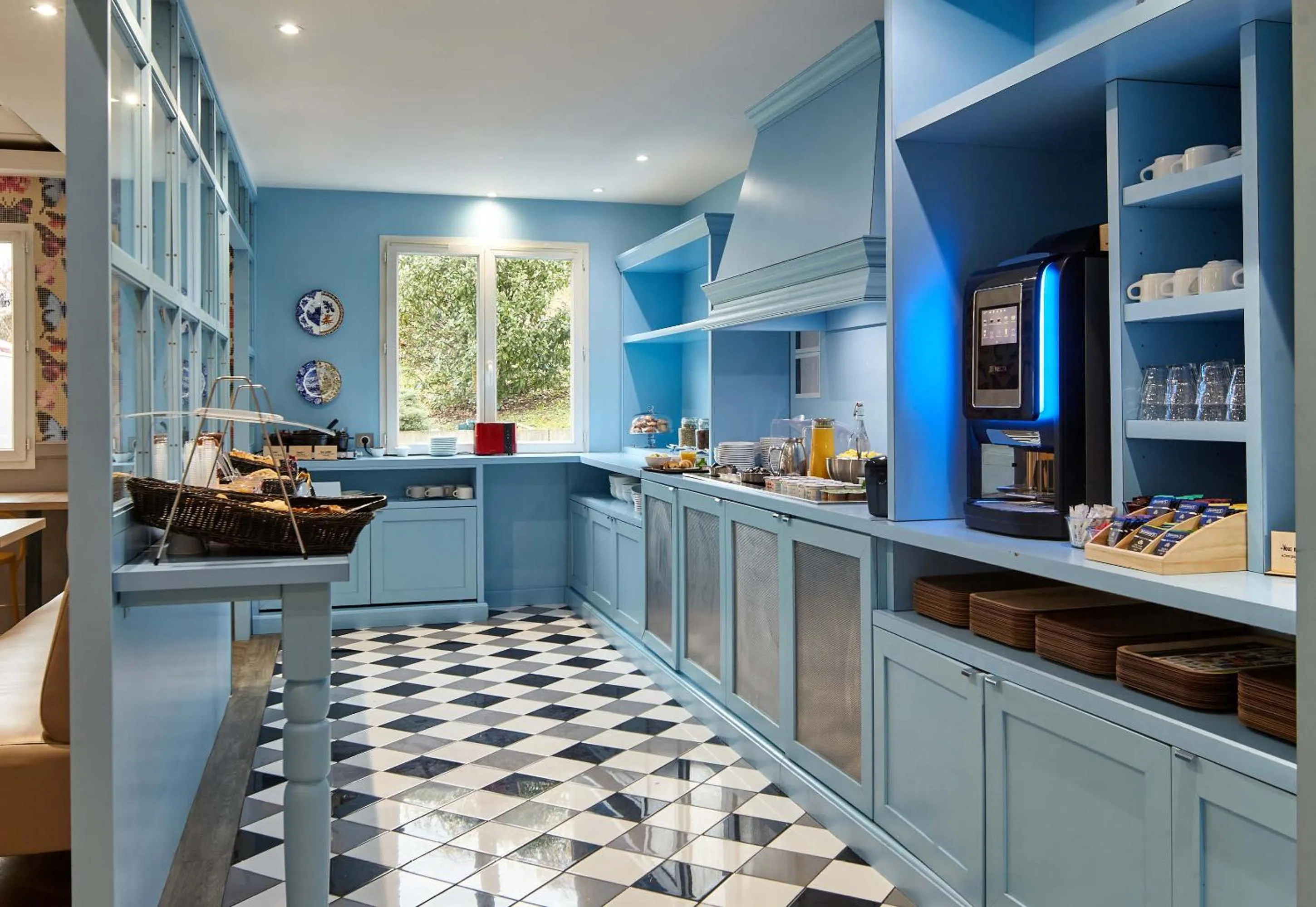 Buffet breakfast in B&B HOTEL Saint-Maur Créteil