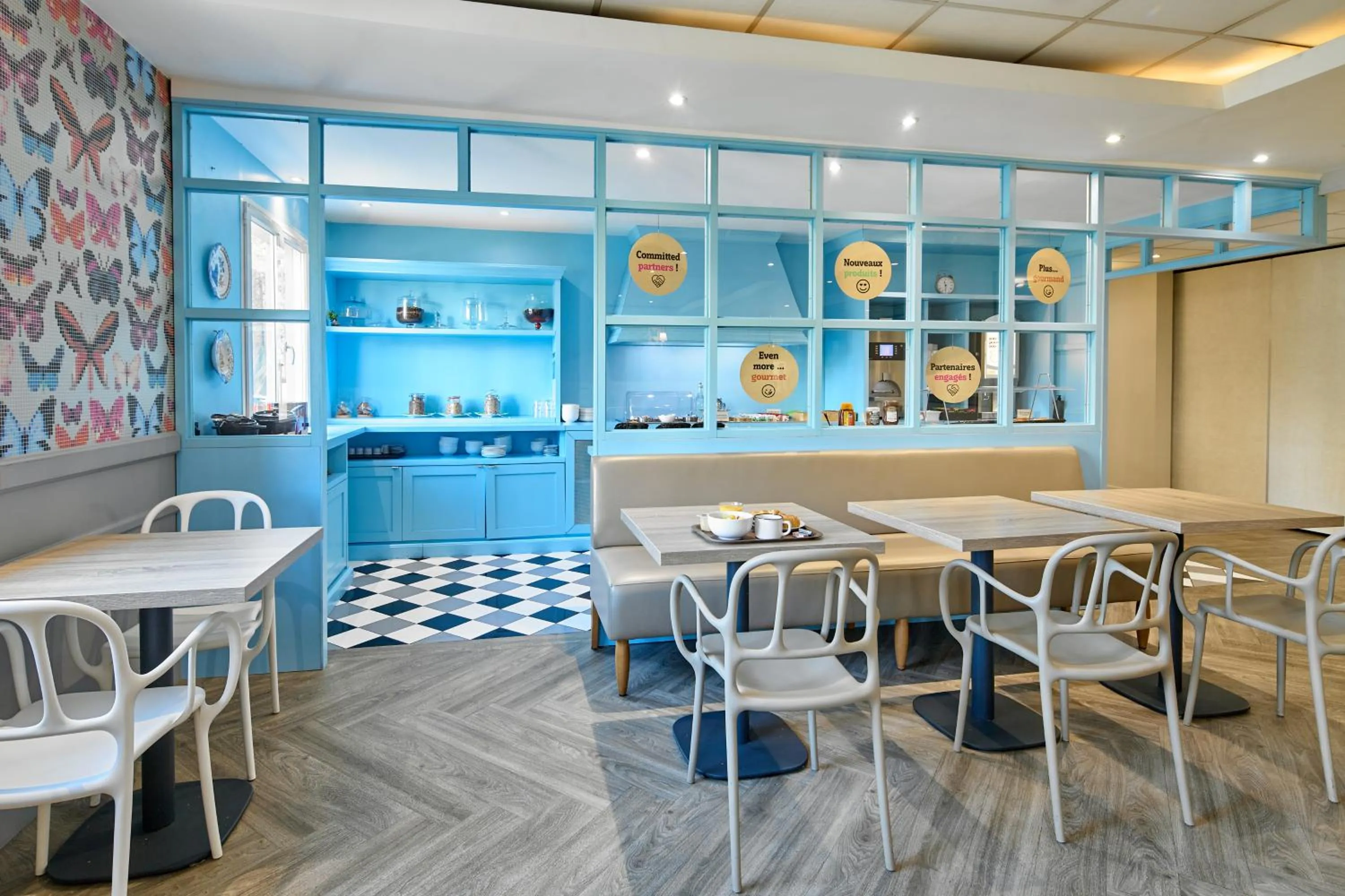 Breakfast in B&B HOTEL Saint-Maur Créteil