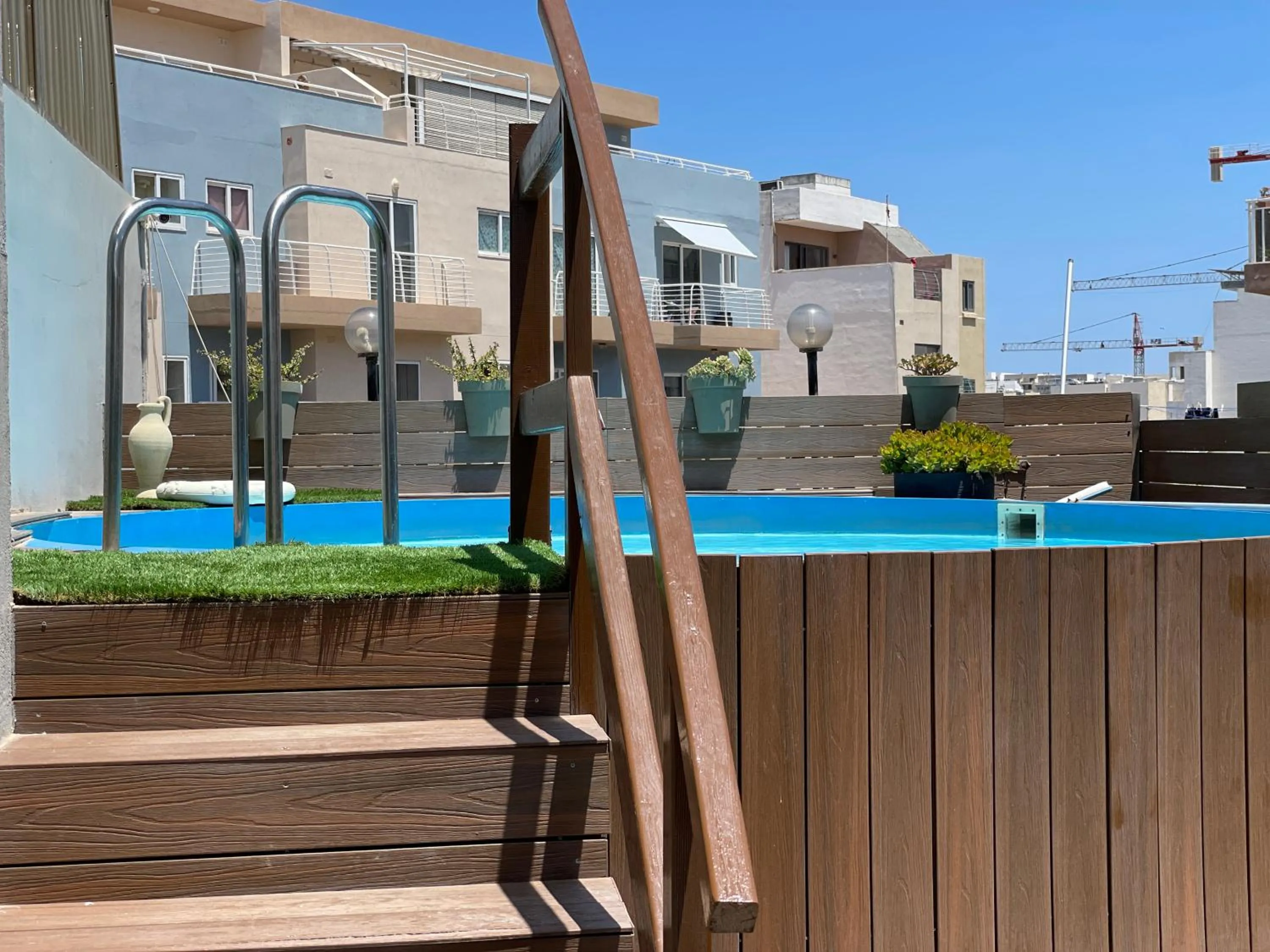 Swimming pool in Buccaneers Boutique Guest House