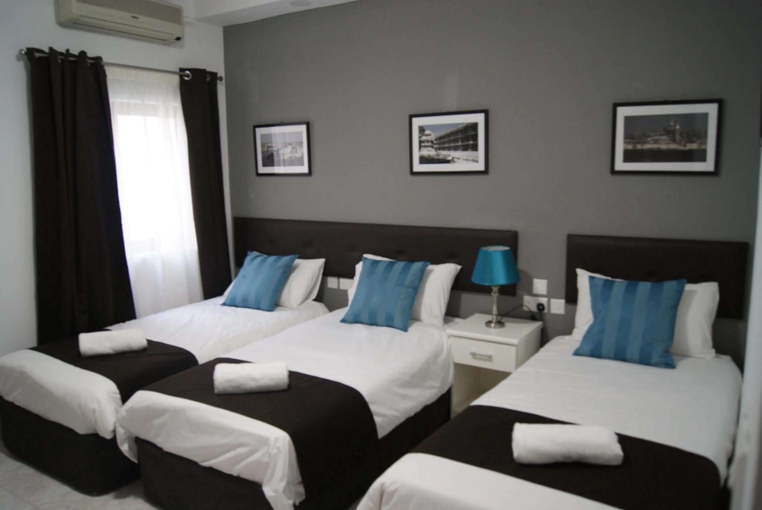 Bedroom, Bed in Buccaneers Boutique Guest House