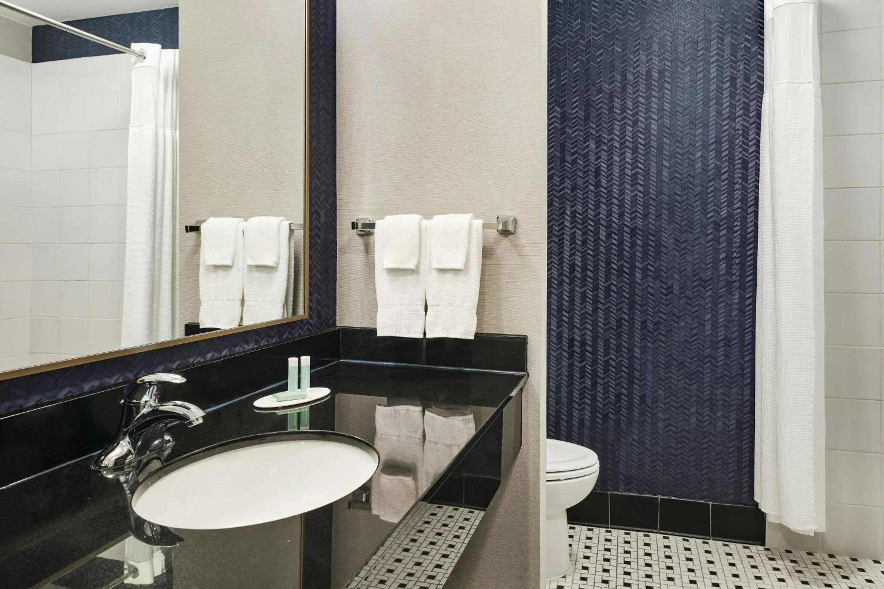 Bathroom in Fairfield Inn & Suites by Marriott Gillette