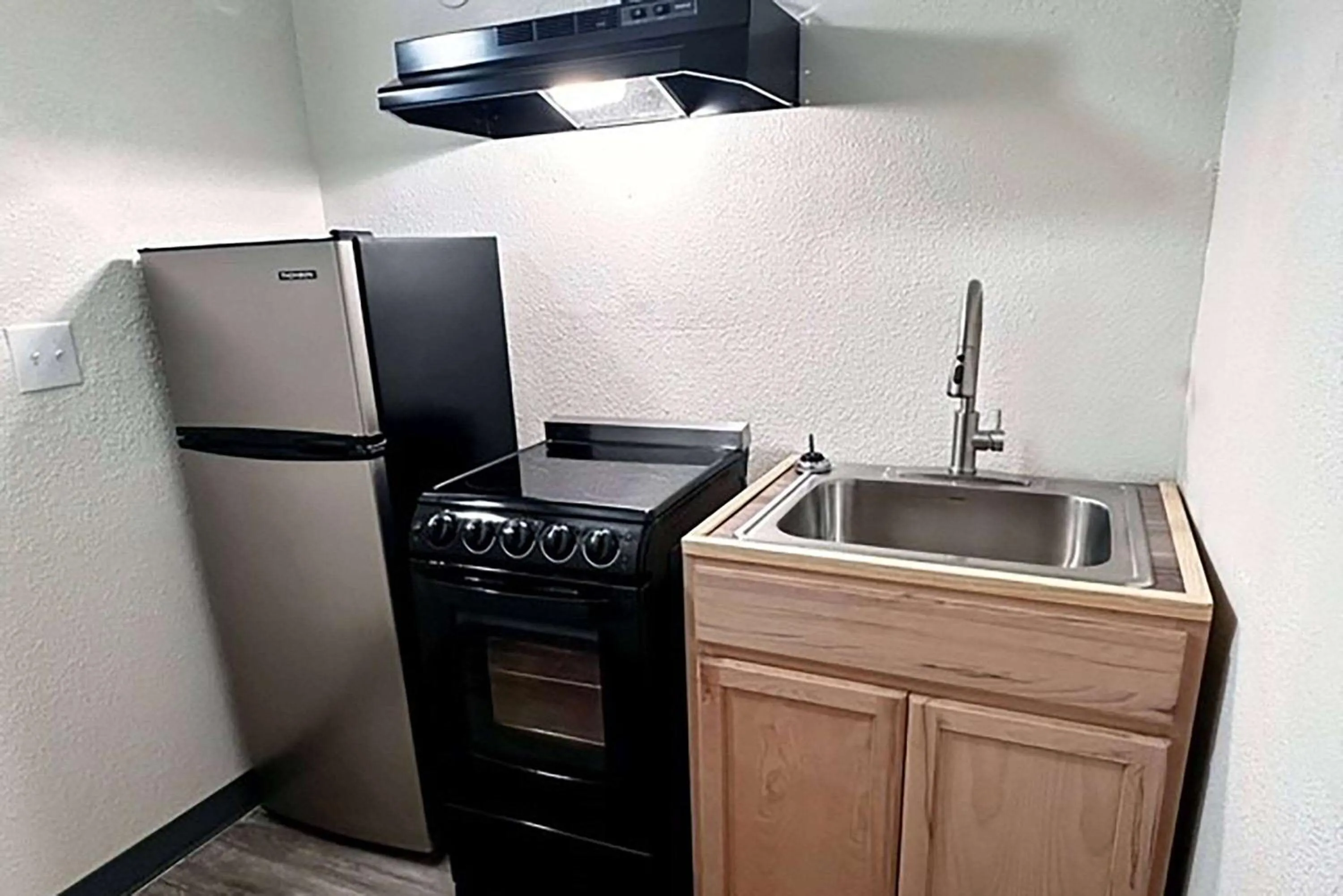 Photo of the whole room in Studio City Suites, a Travelodge by Wyndham