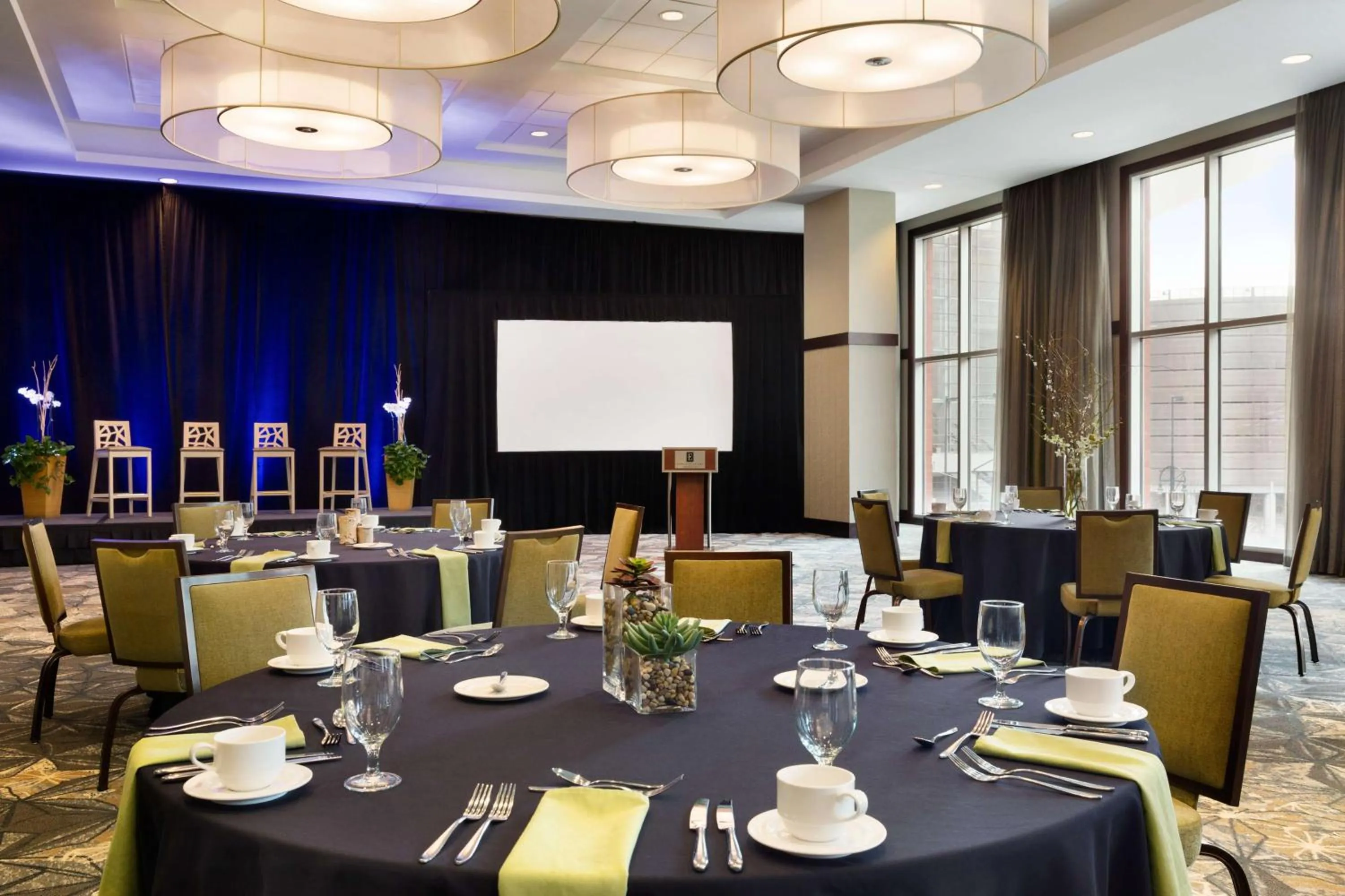 Meeting/conference room in Embassy Suites by Hilton Denver Downtown Convention Center