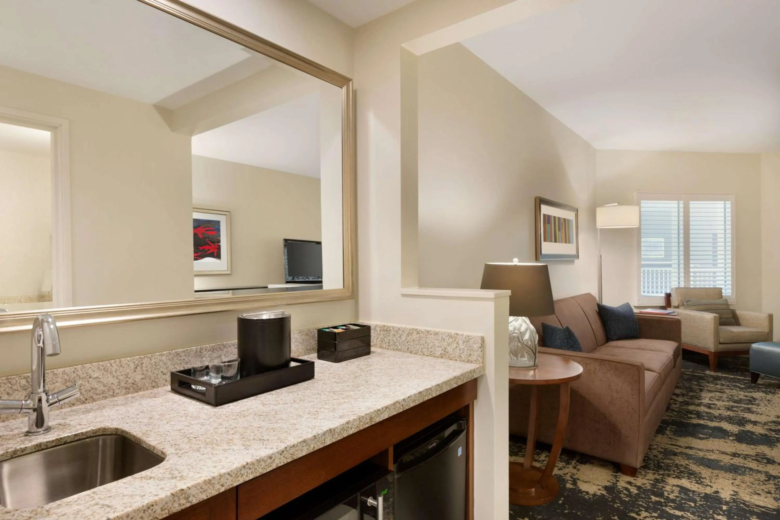 Kitchen or kitchenette in Embassy Suites by Hilton Denver Downtown Convention Center