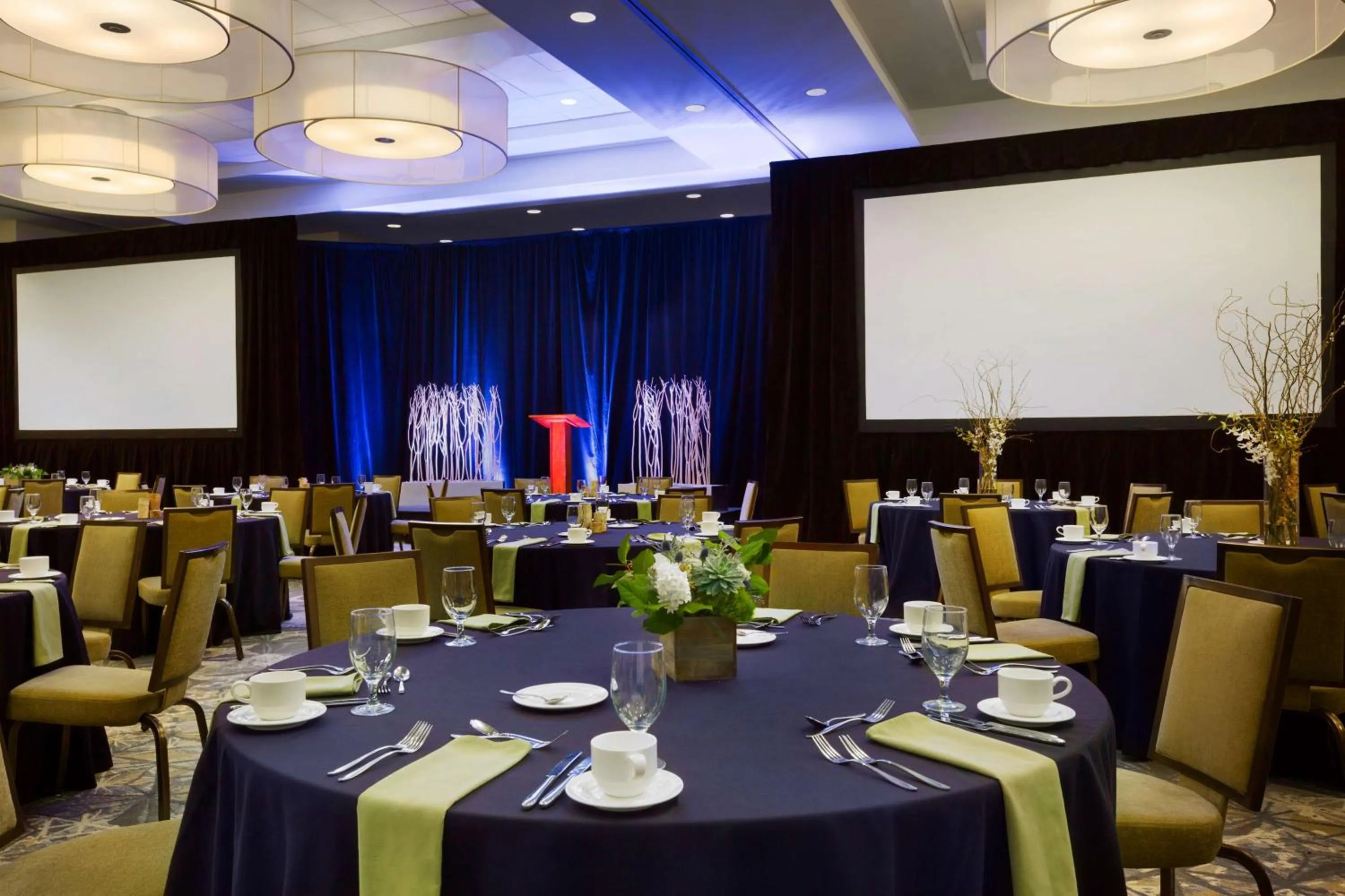 Meeting/conference room in Embassy Suites by Hilton Denver Downtown Convention Center