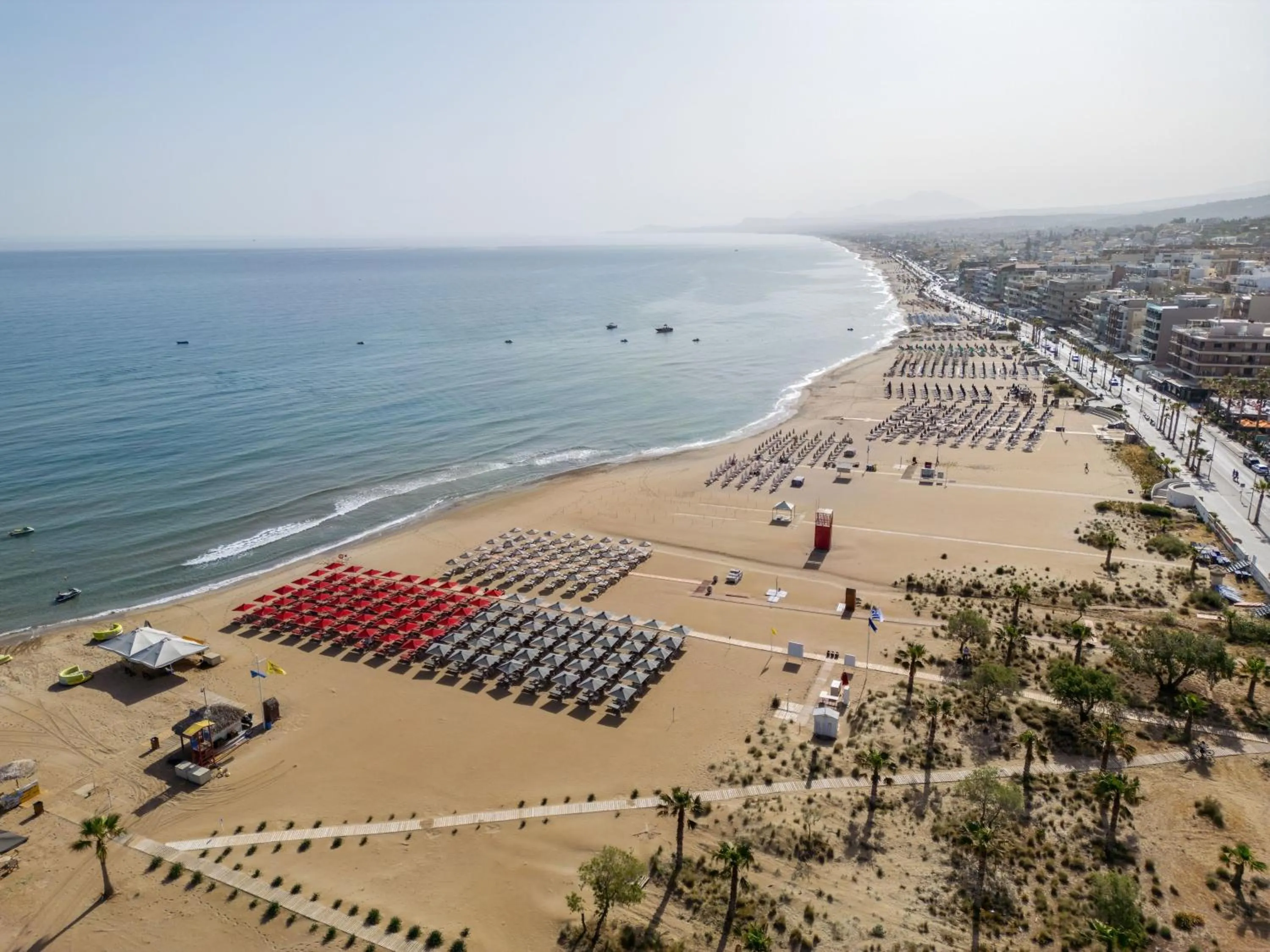 Beach in Kriti Beach Hotel