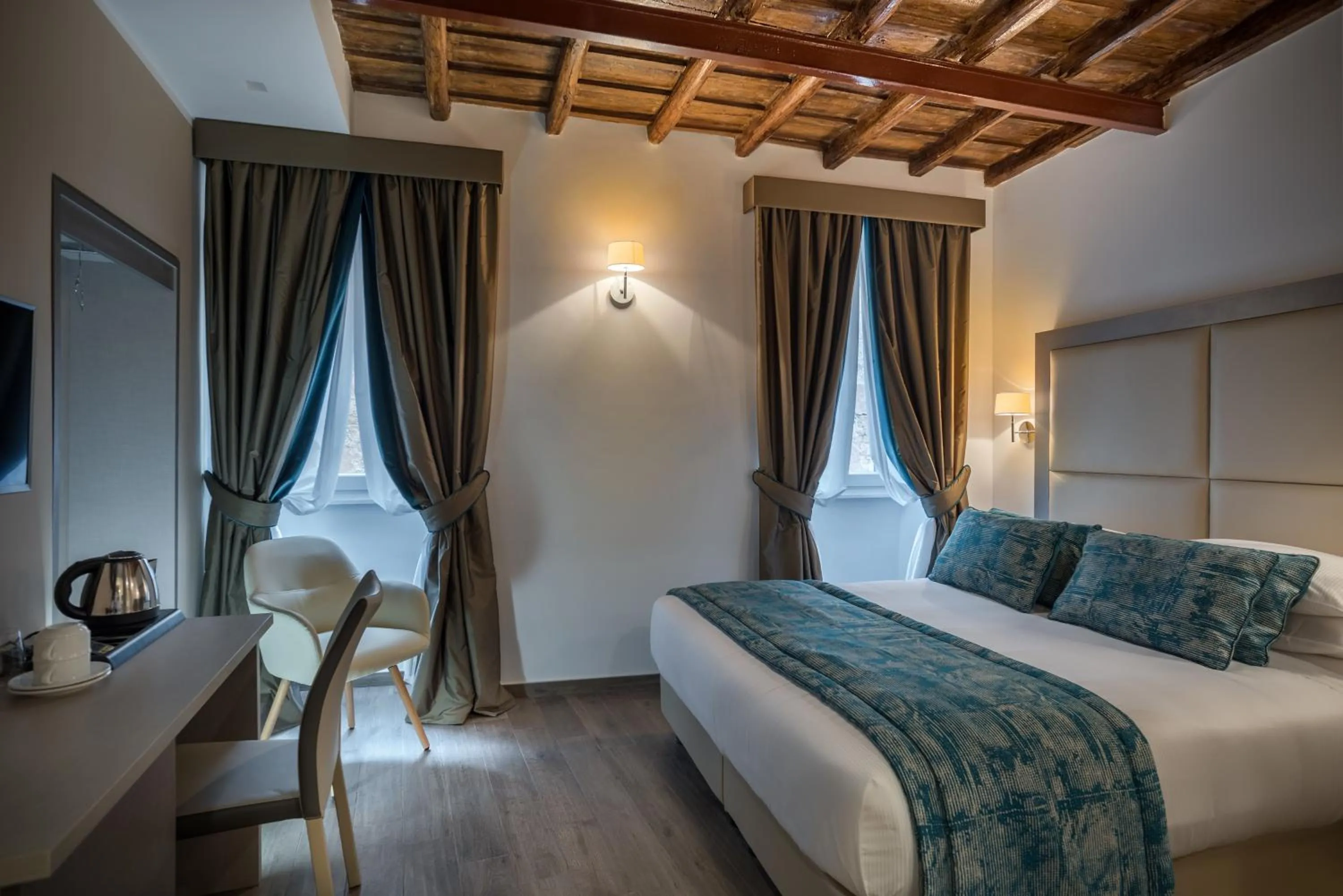 Bedroom, Bed in Reginella Suites