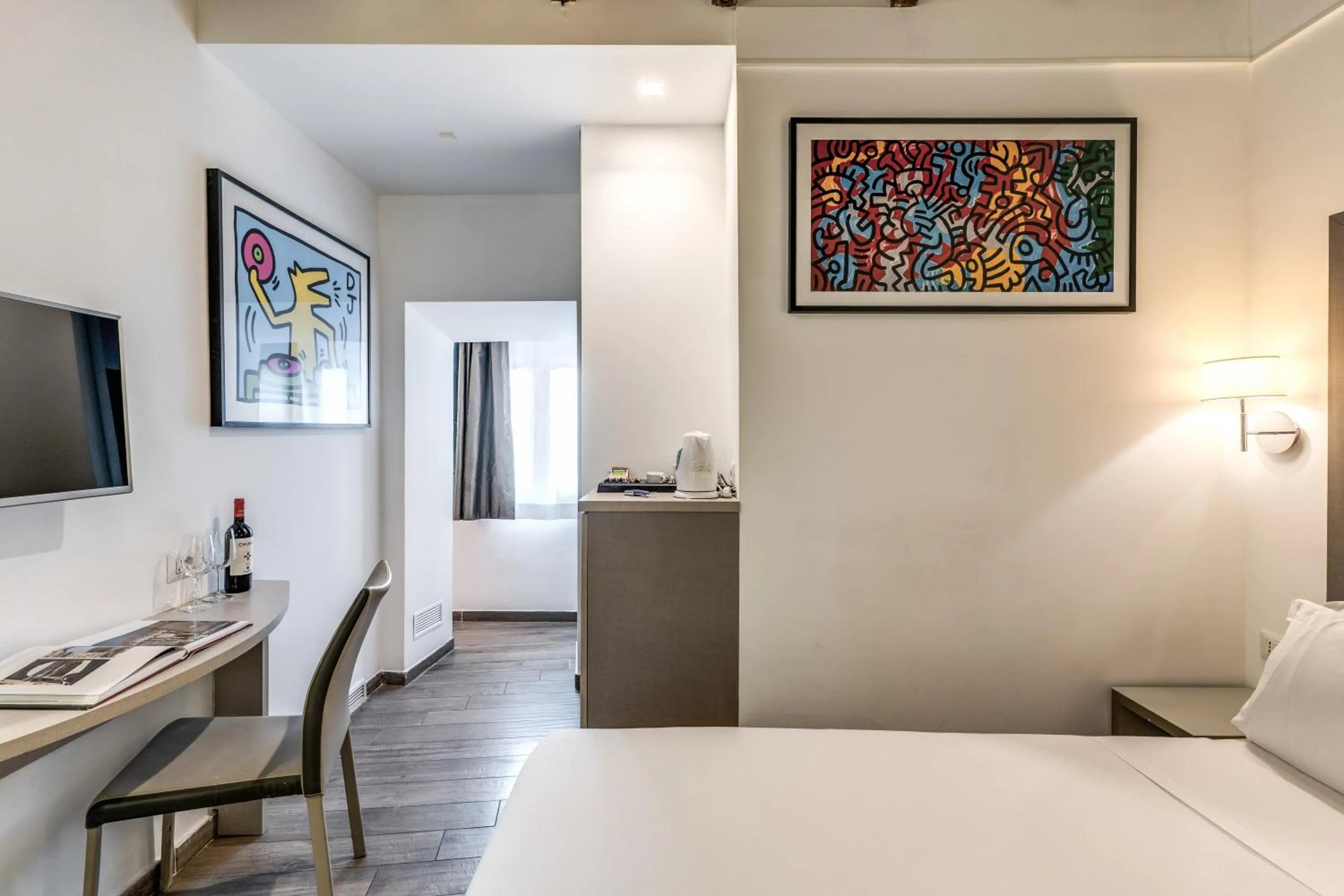 Bedroom, Bed in Reginella Suites