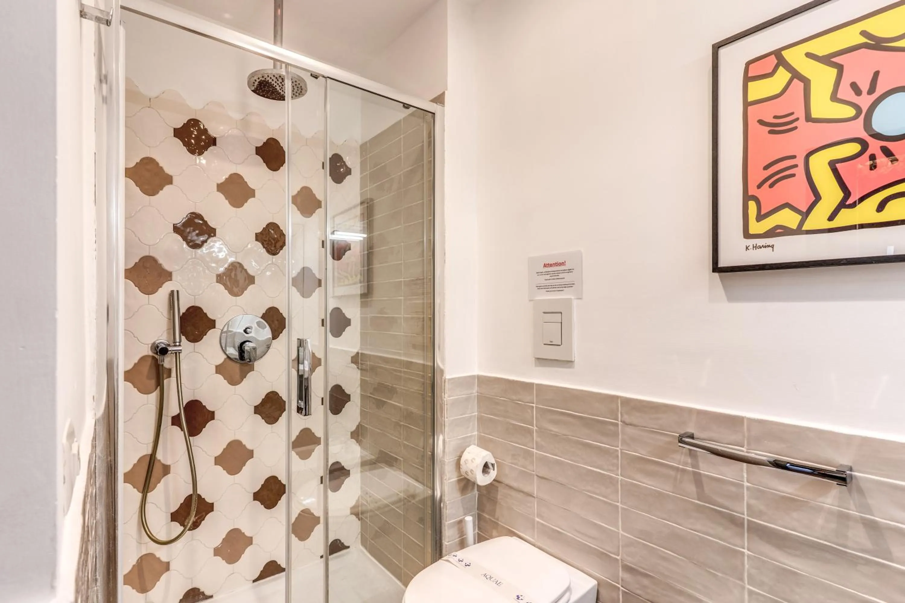 Bathroom in Reginella Suites