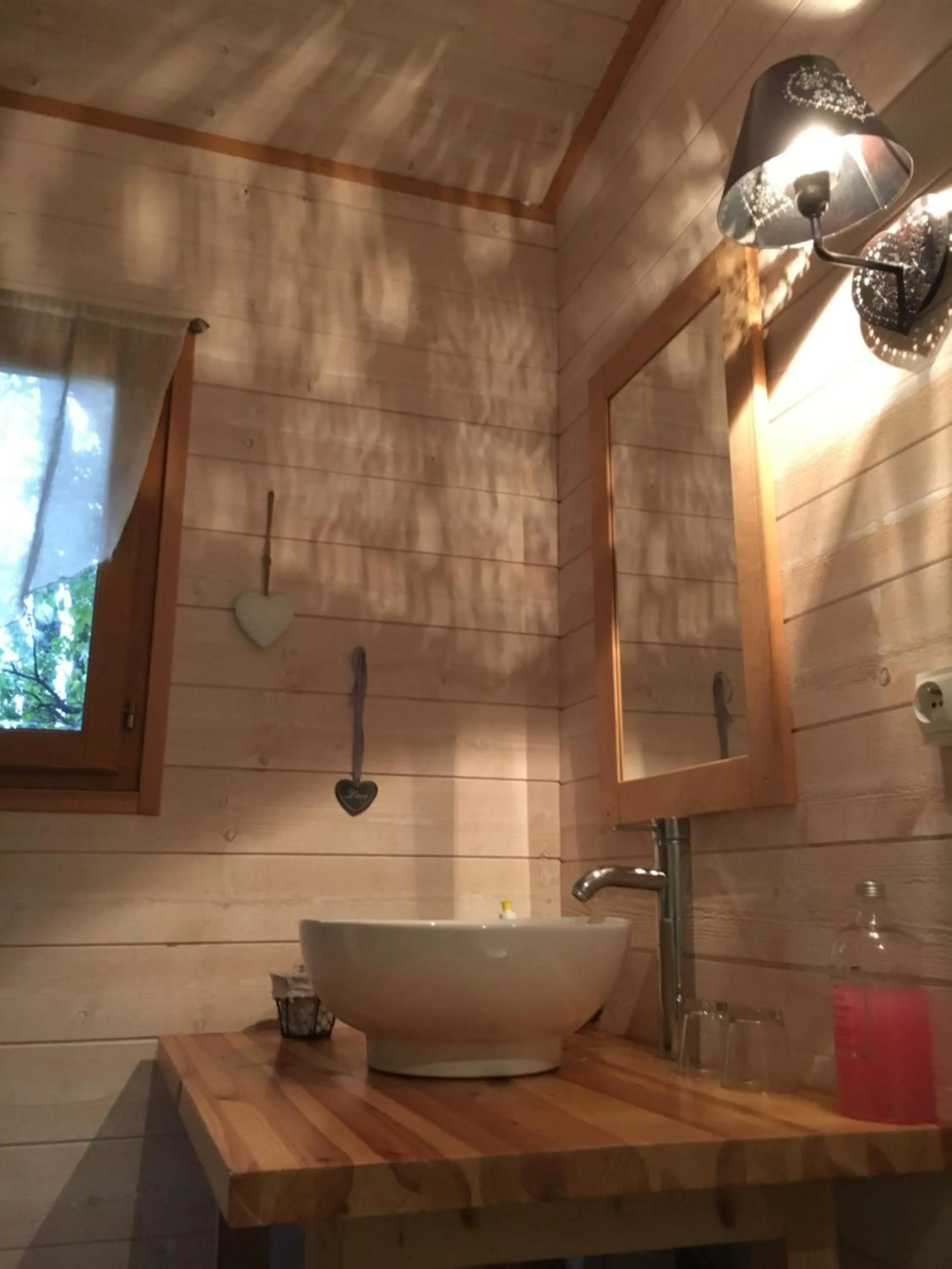 Bathroom in La cabane des amoureux