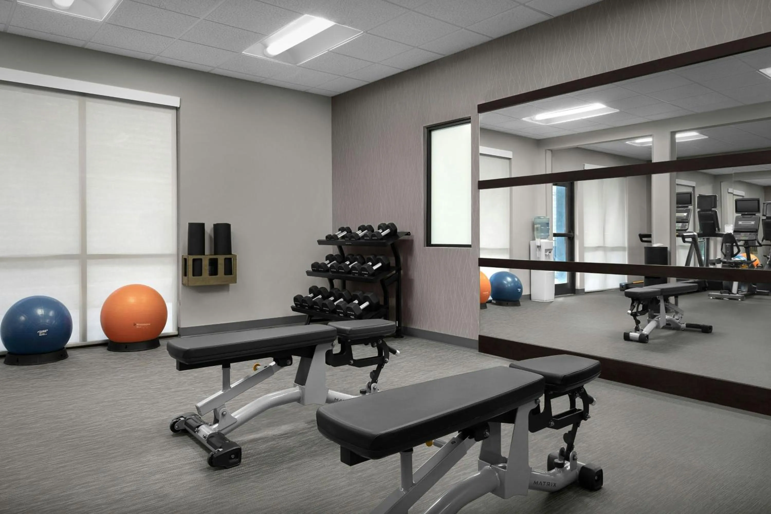 Fitness centre/facilities in Courtyard Danville