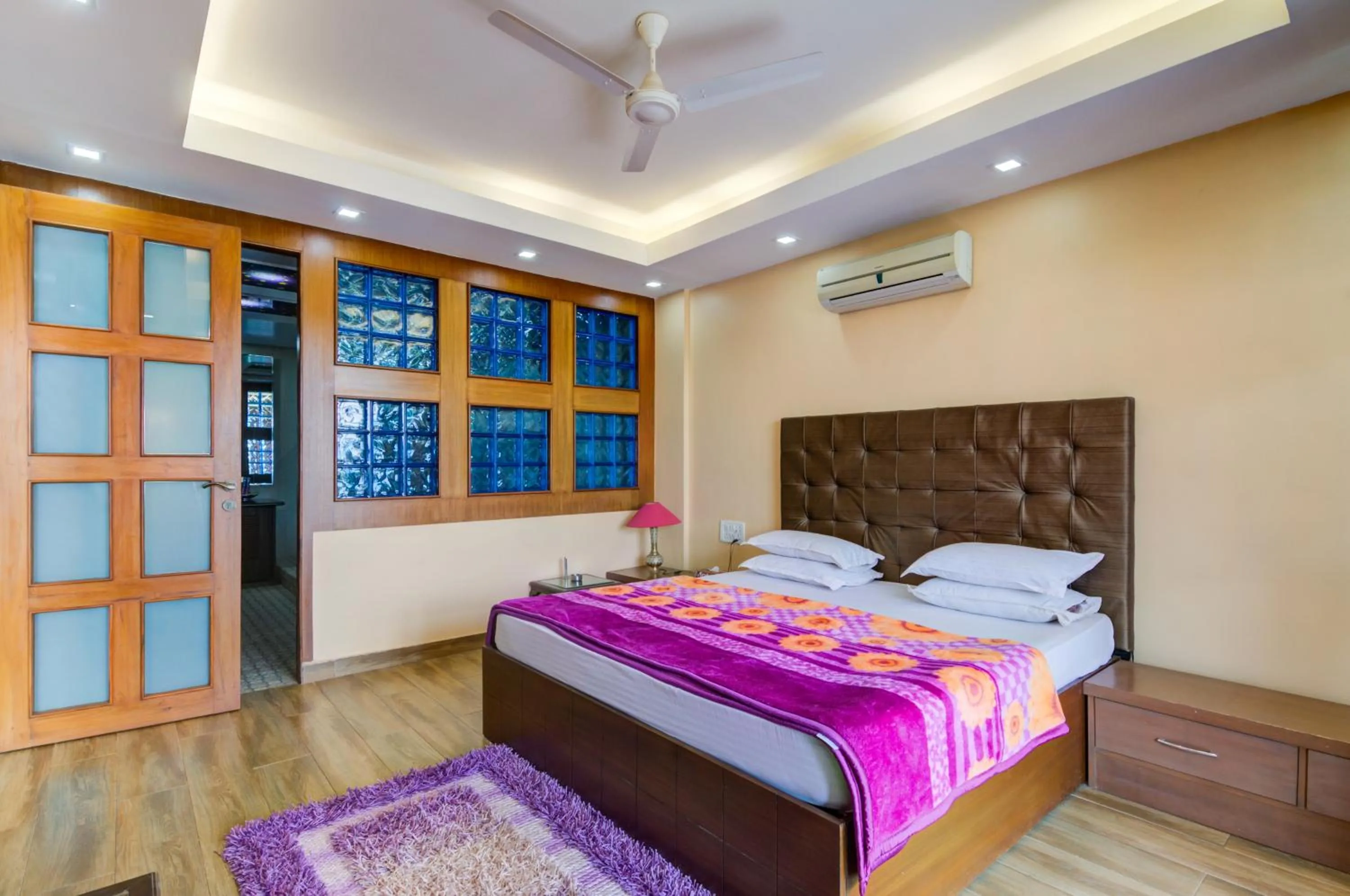 Bed in Shantai By the Lake