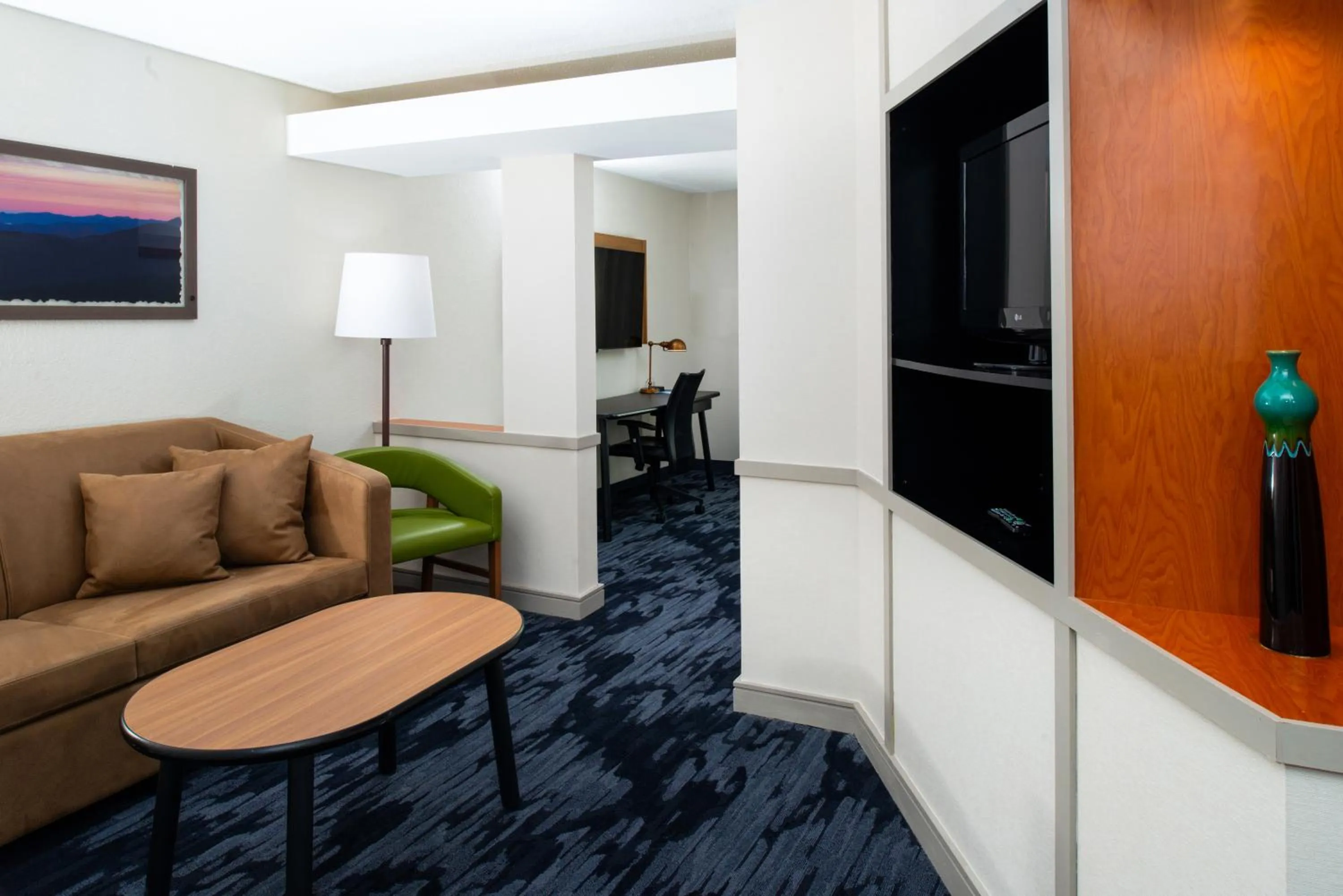 Seating area in Fairfield Inn & Suites Greensboro Wendover