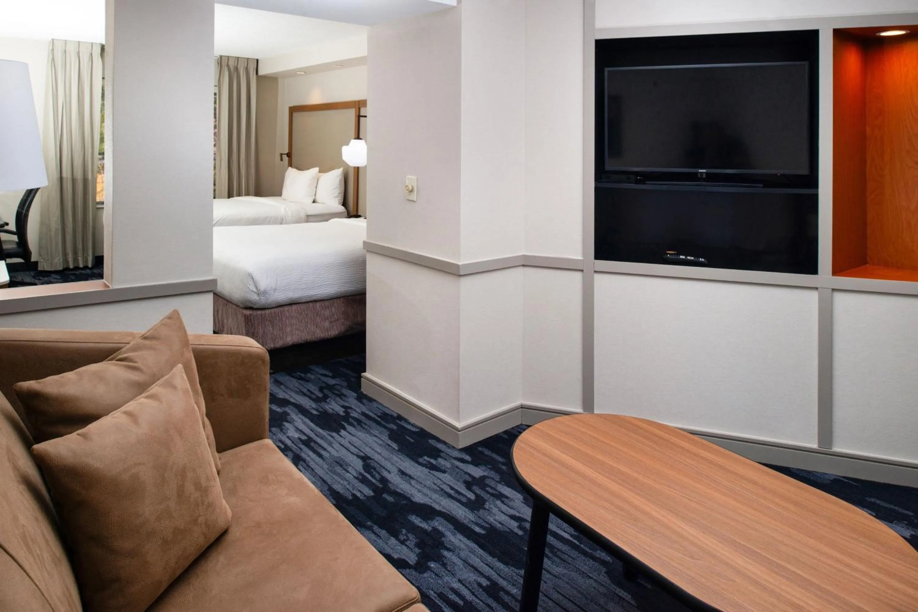 Photo of the whole room, Bed in Fairfield Inn & Suites Greensboro Wendover