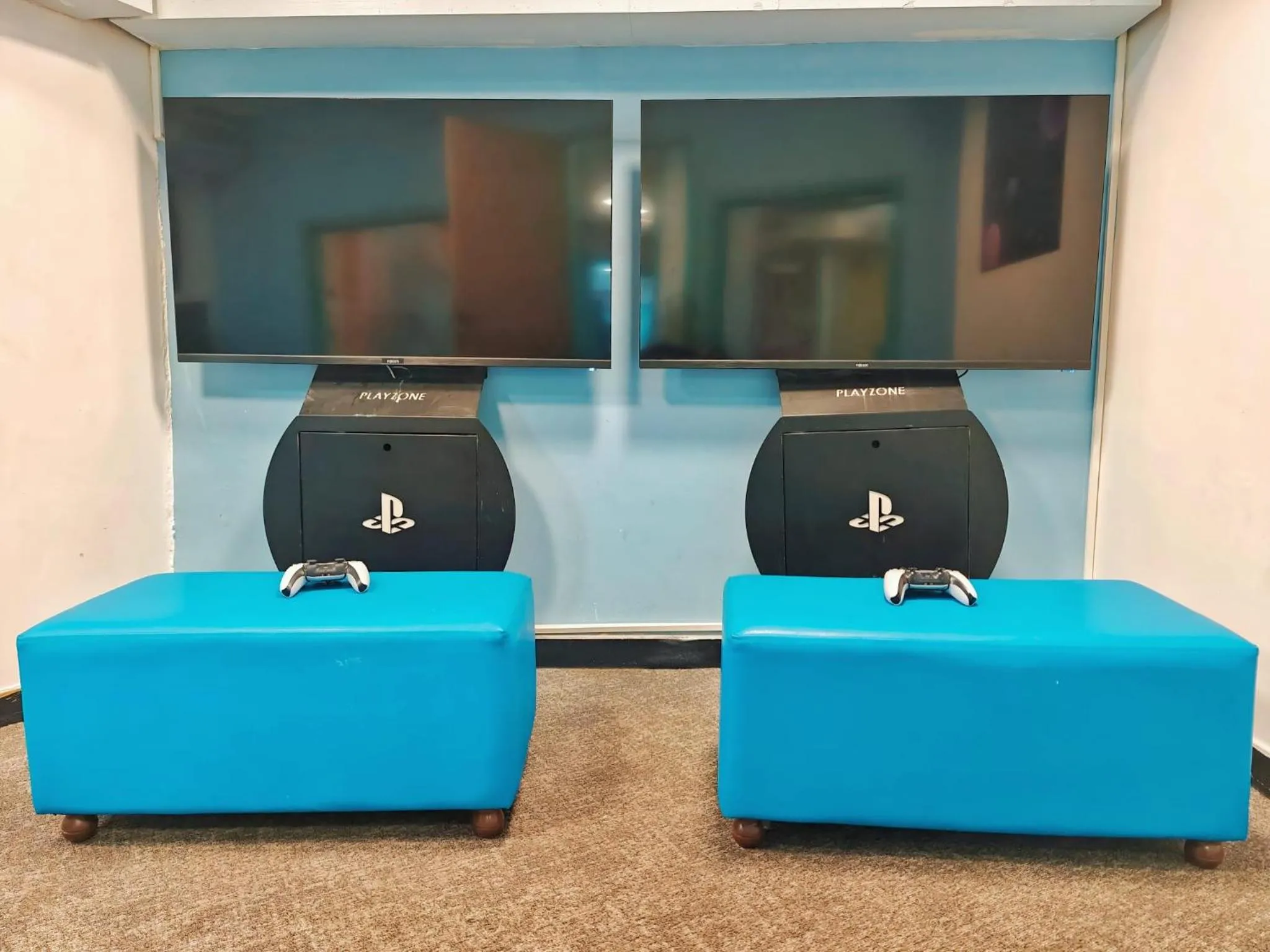 TV and multimedia in Hotel Lake House Kinneret