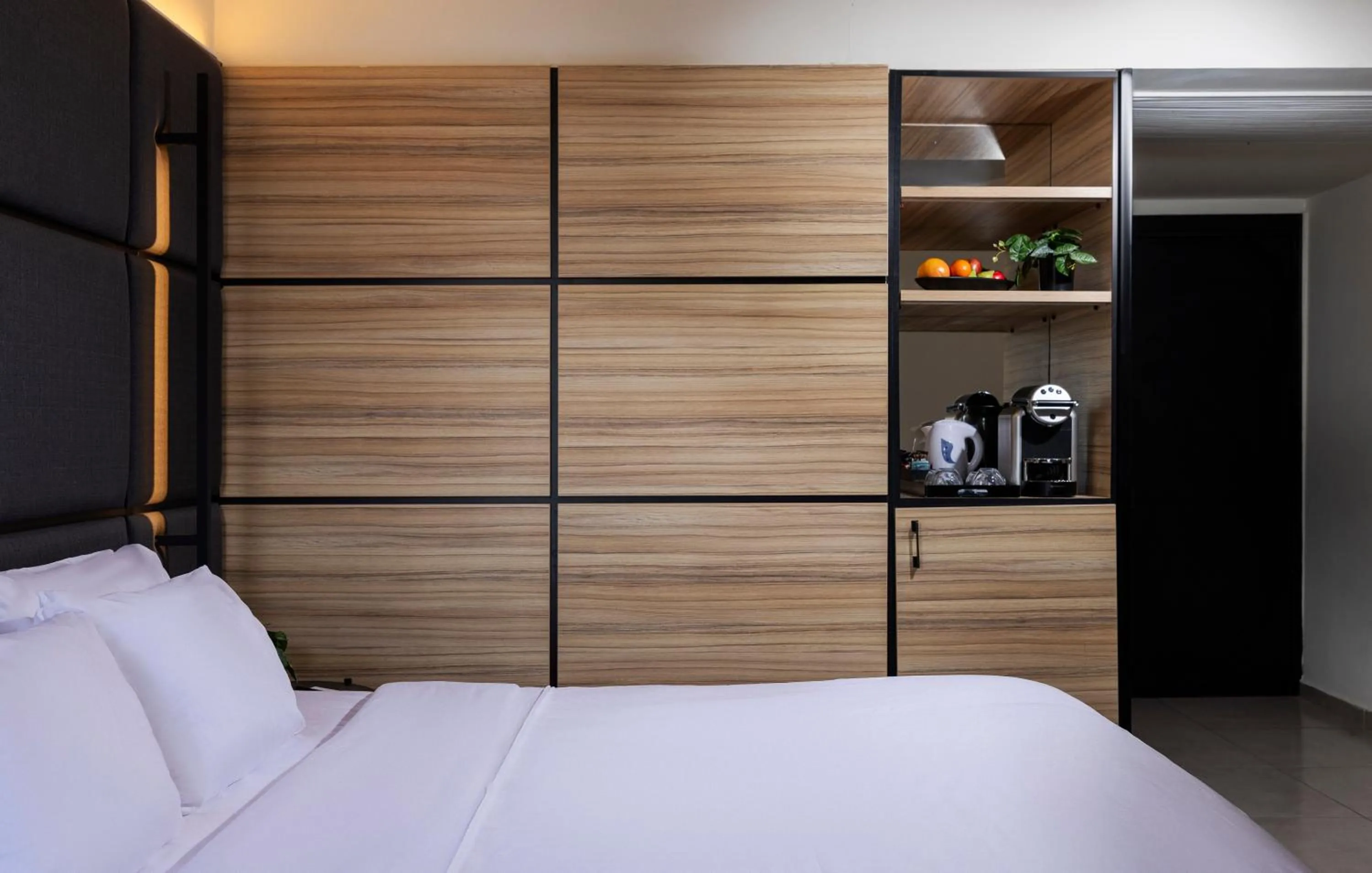 Bed in Hotel Lake House Kinneret