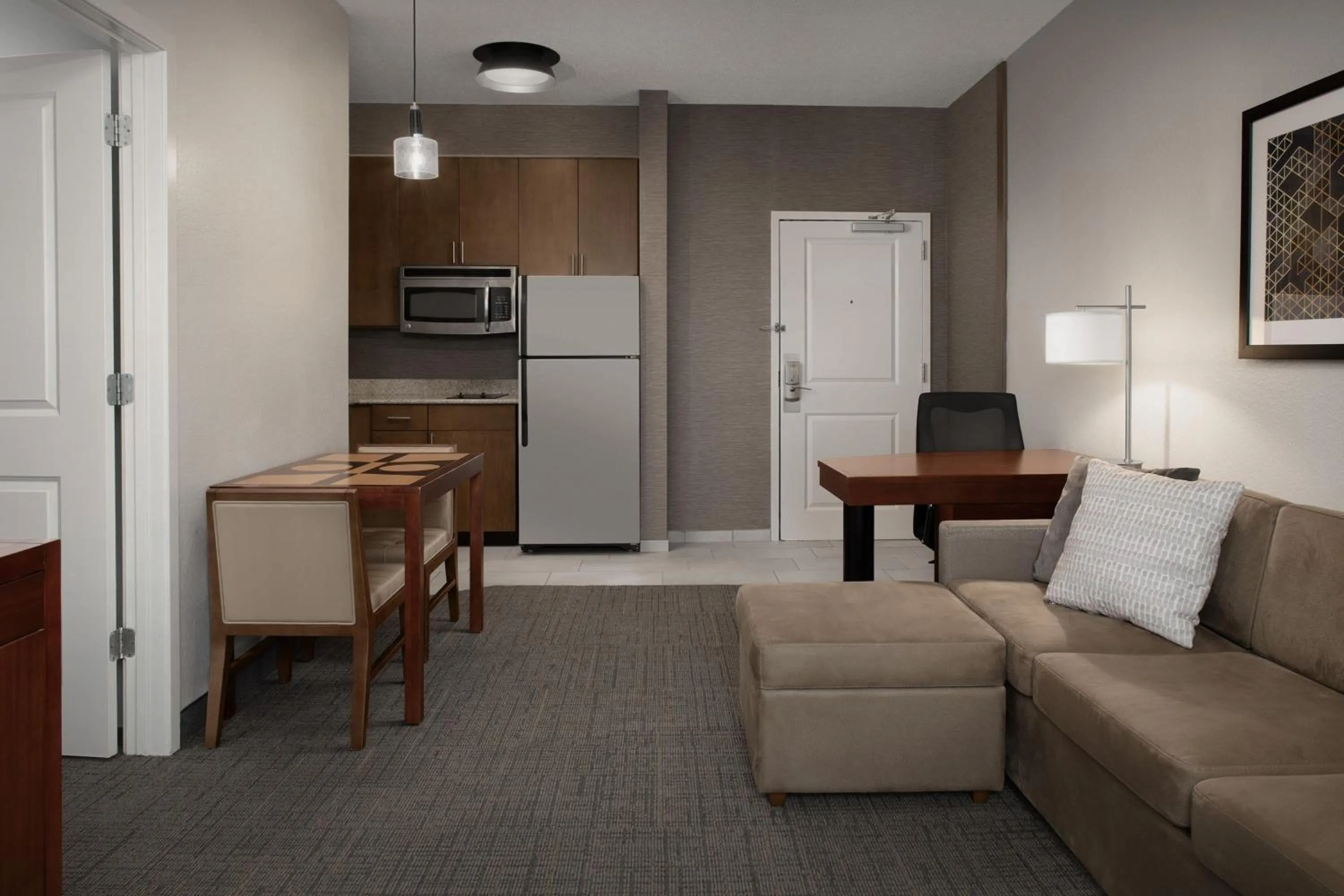 Bedroom in Residence Inn by Marriott Greensboro Airport