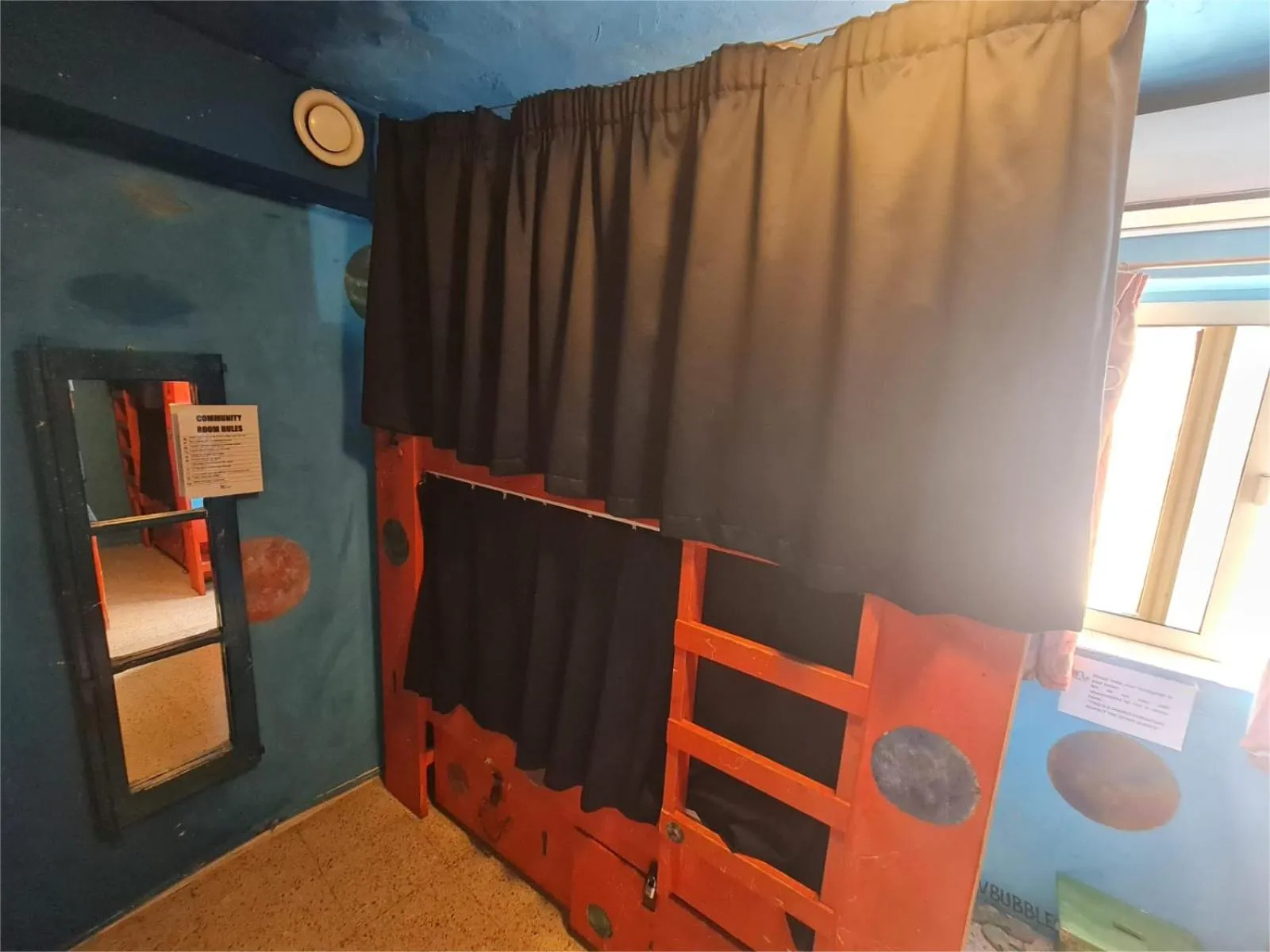 bunk bed, Bed in Hostel Malti Budget