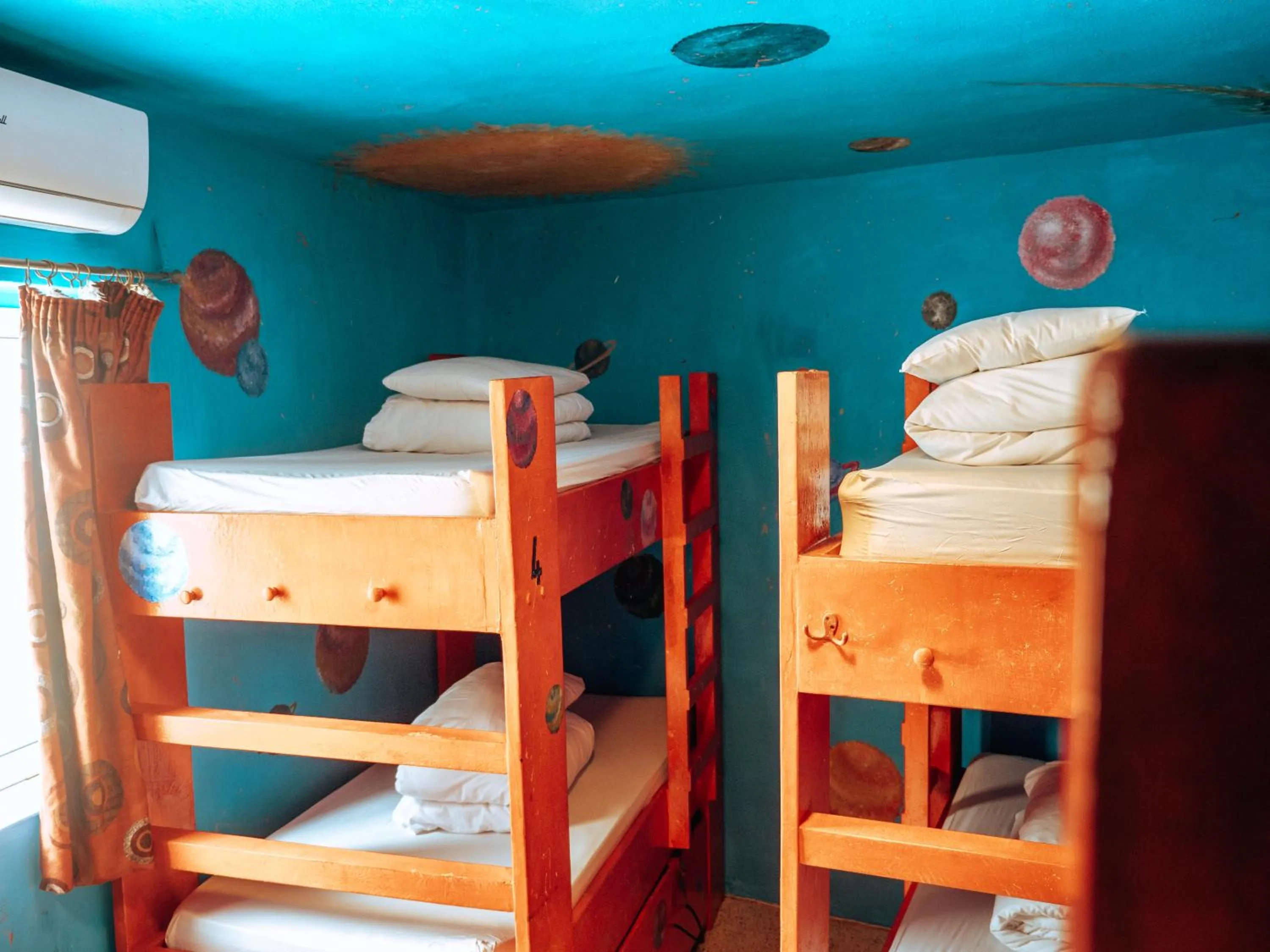 bunk bed, Bed in Hostel Malti Budget