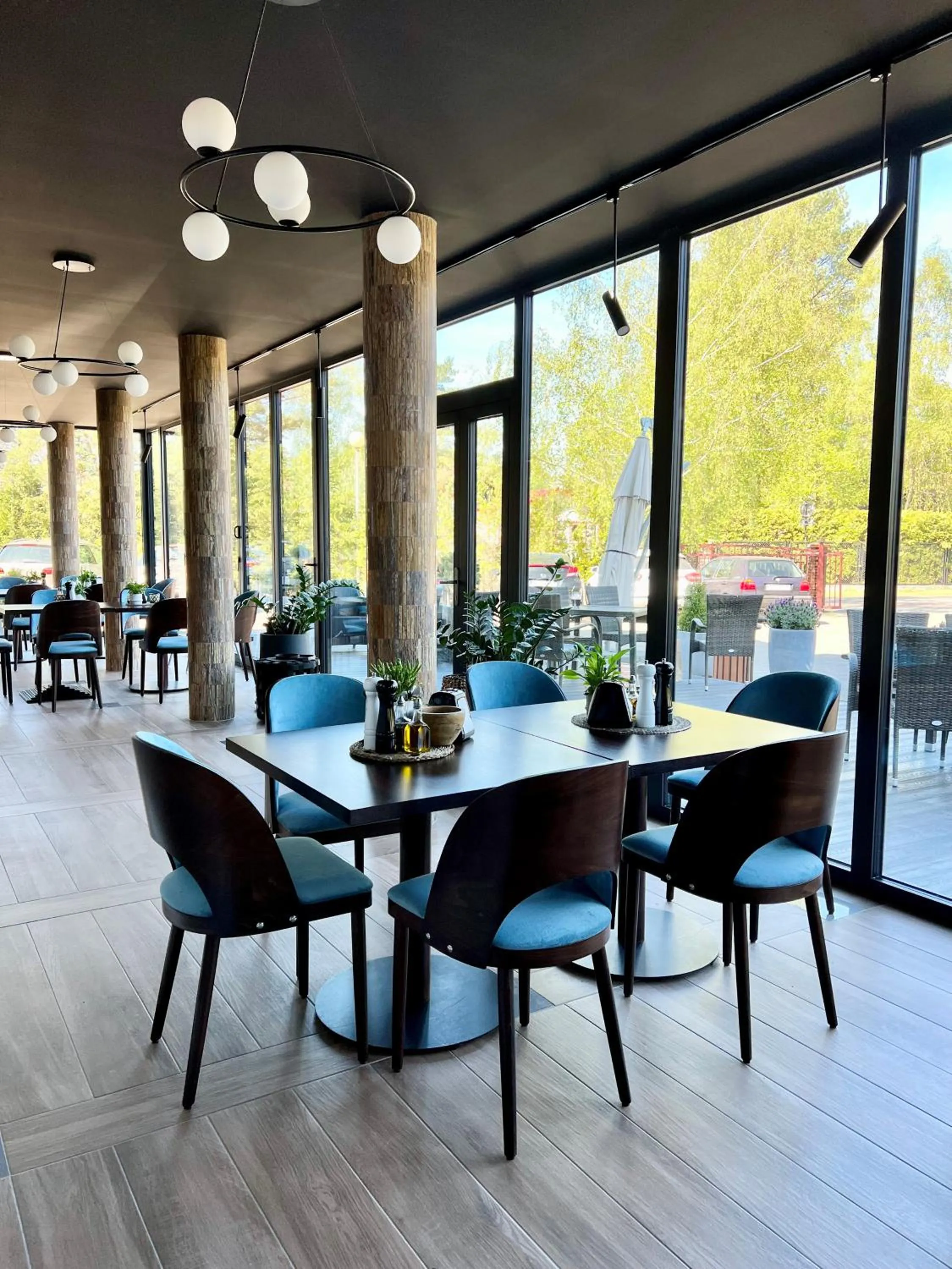 Restaurant/places to eat in BURSZTYN - BERNSTEIN SPA & Wellness