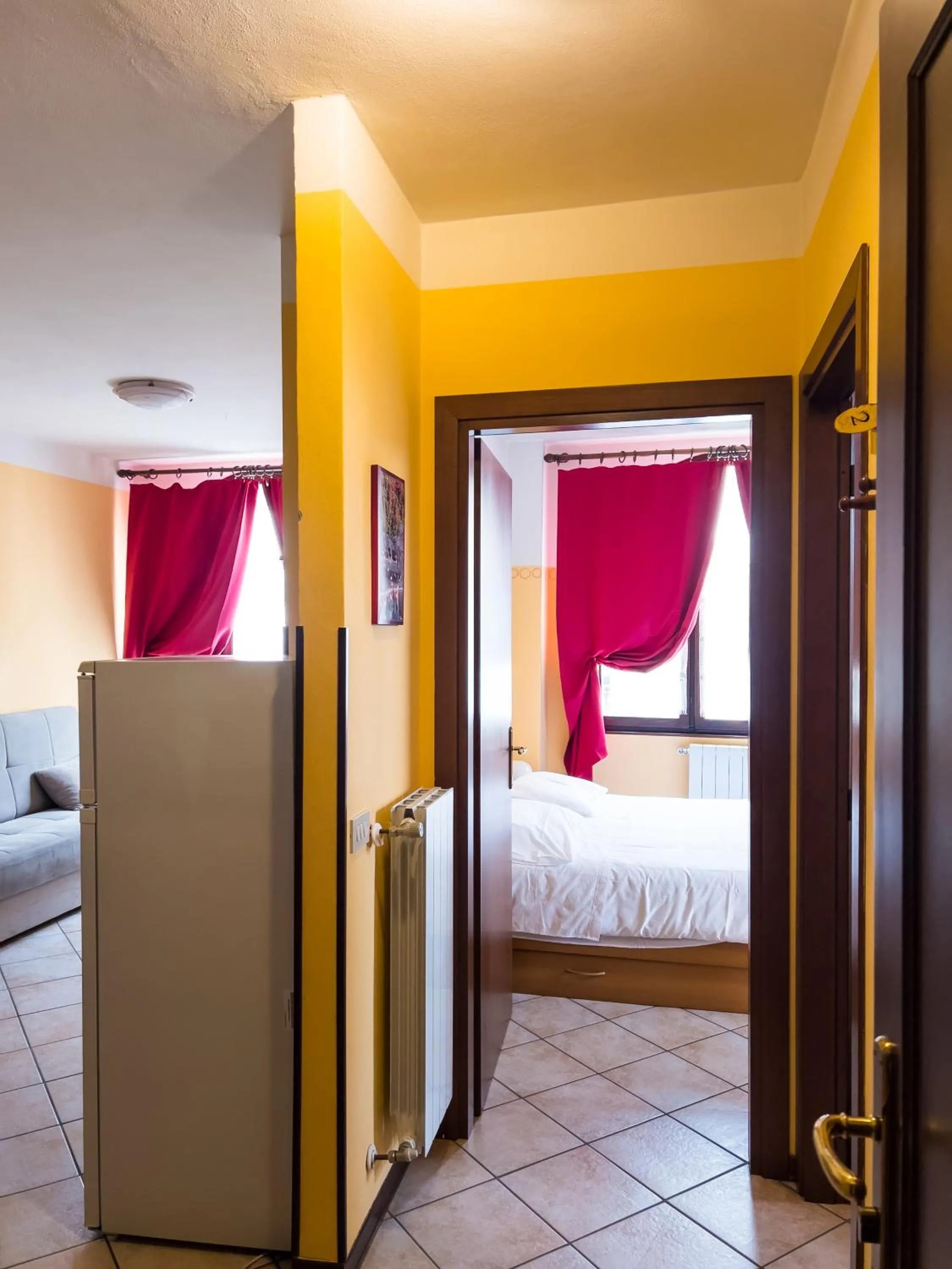 Facade/entrance, Bed in El Rocol