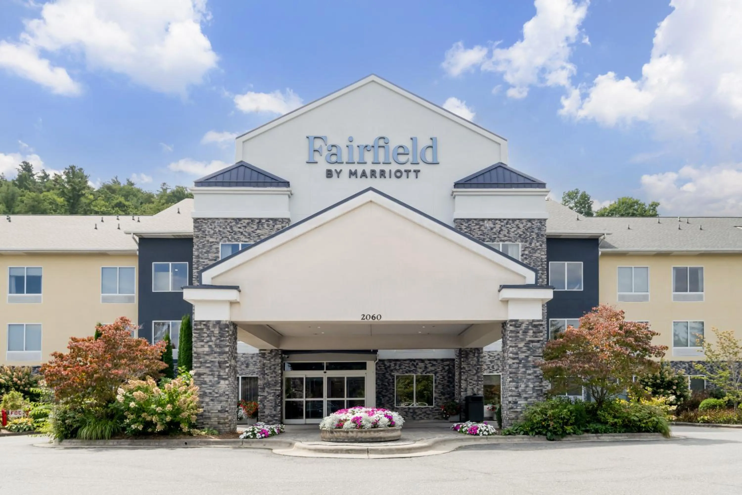 Property building in Fairfield Inn & Suites - Boone