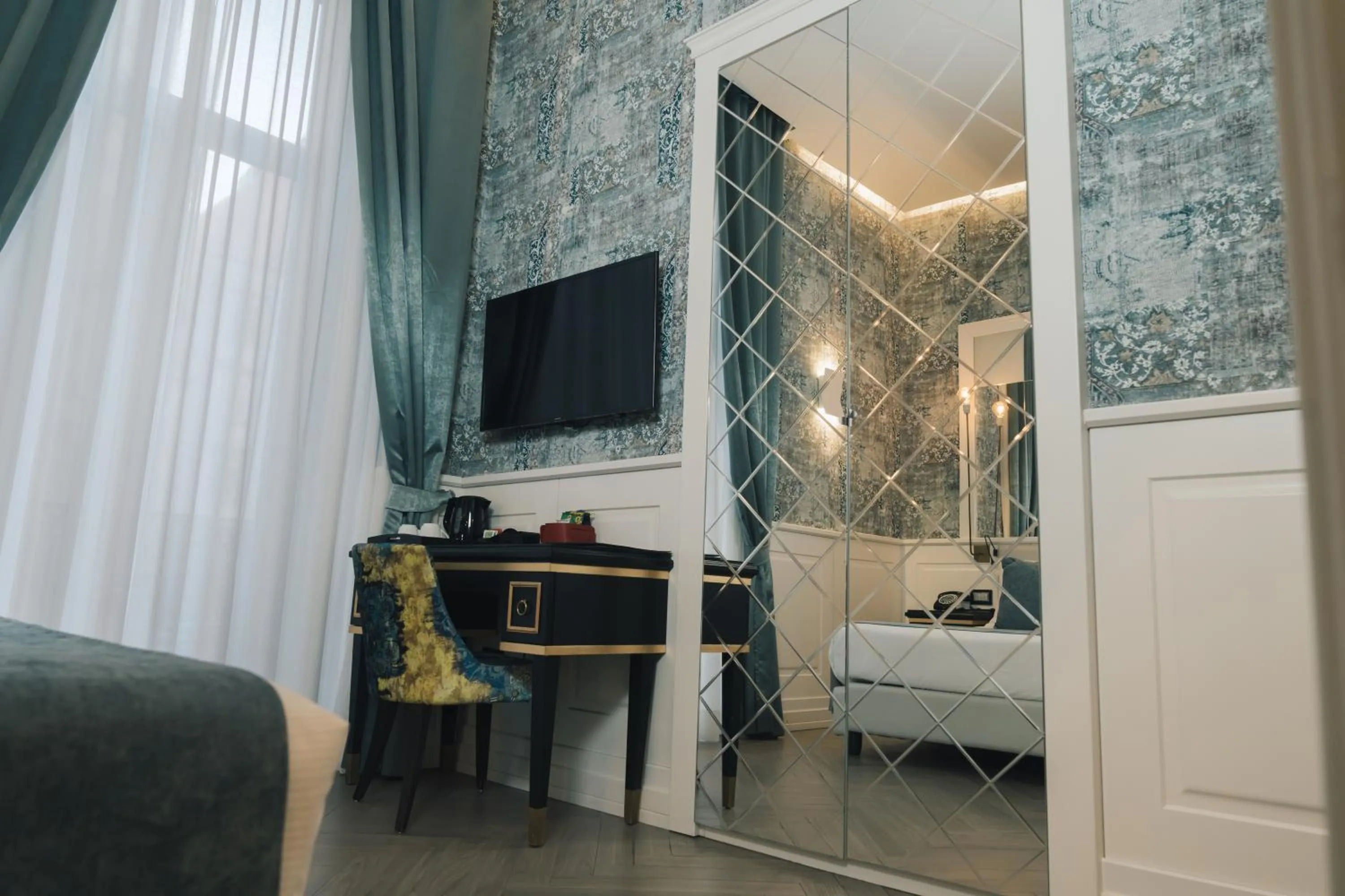 Photo of the whole room, Bed in Relais Piazza Vittoria