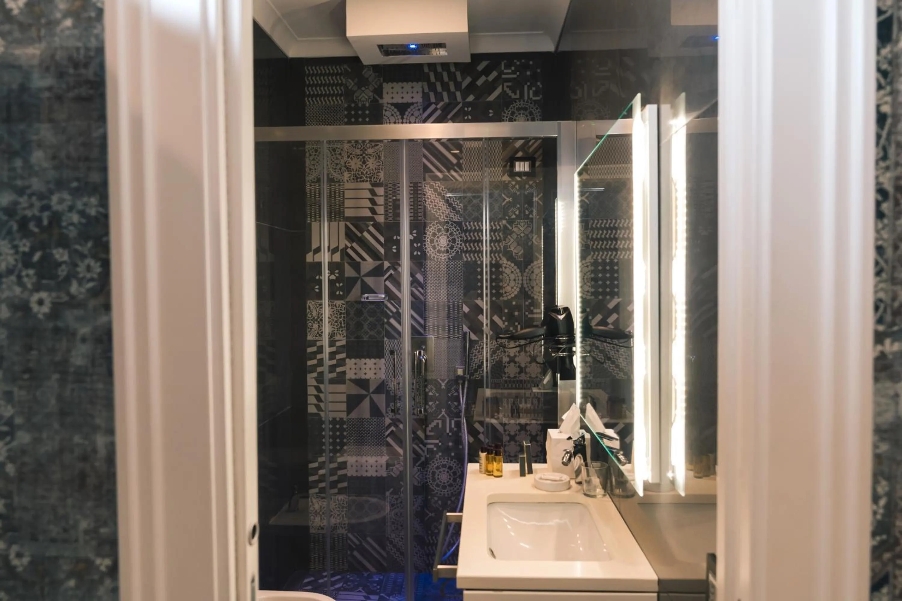 Shower in Relais Piazza Vittoria