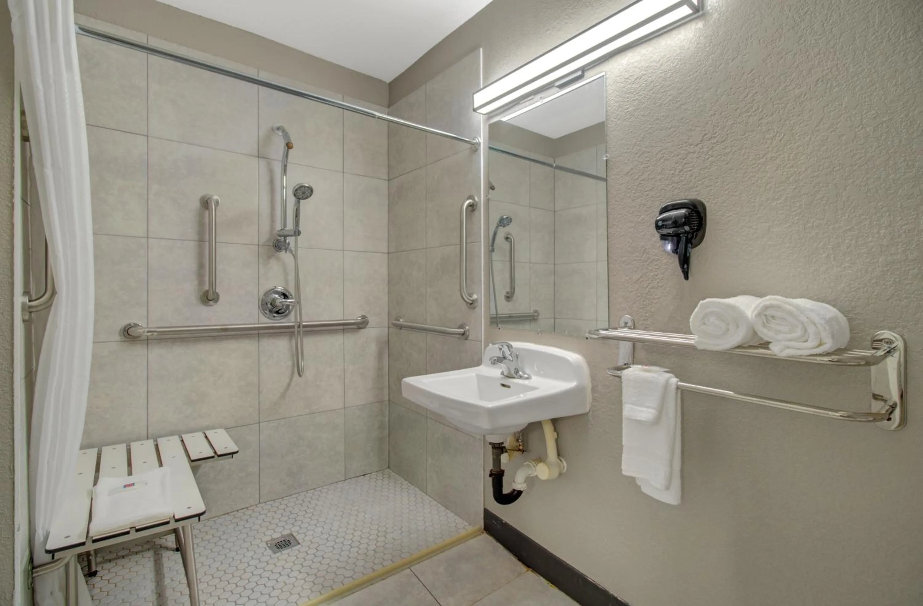 Bathroom in Motel 6-Venice, FL