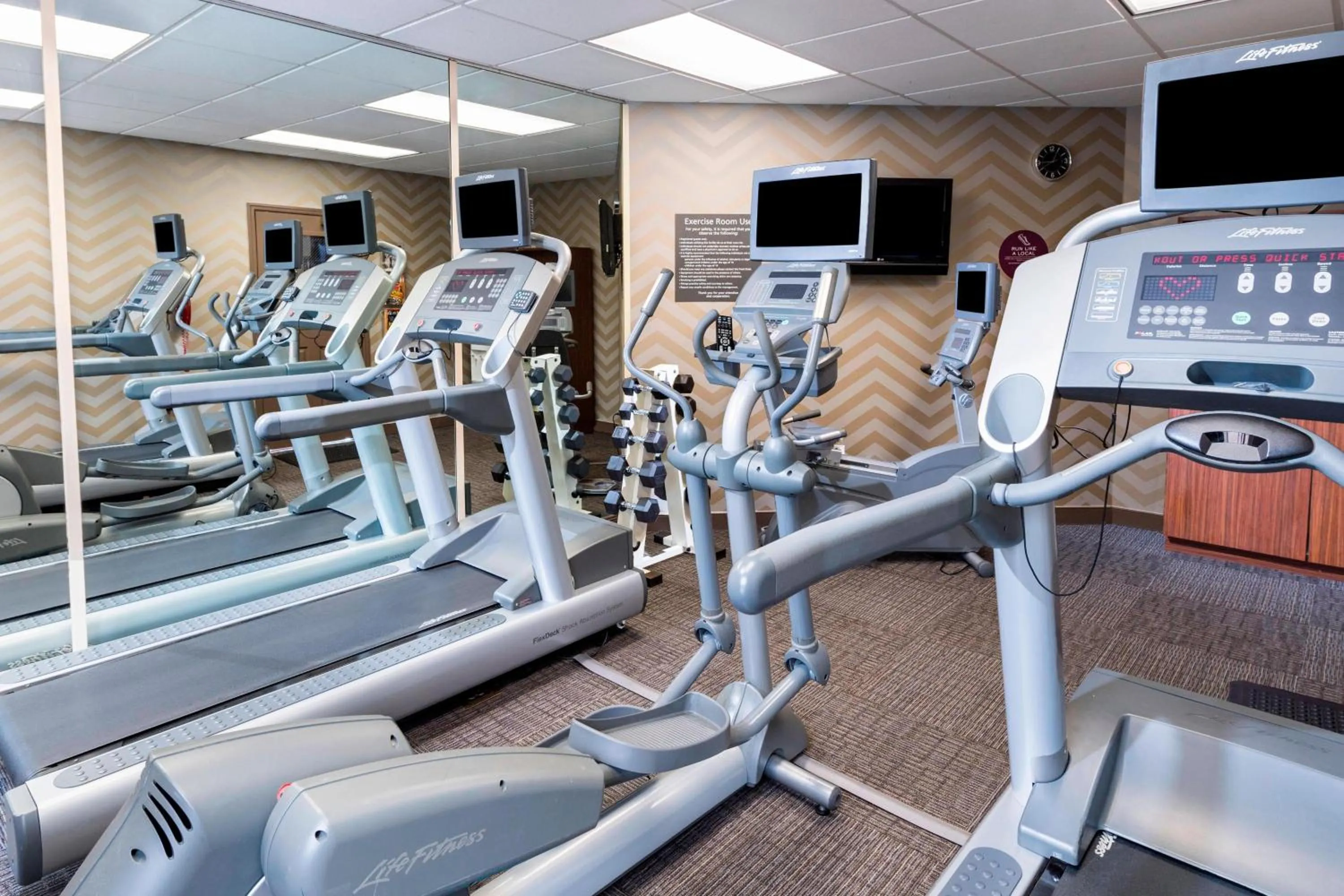 Fitness centre/facilities in Residence Inn Huntsville