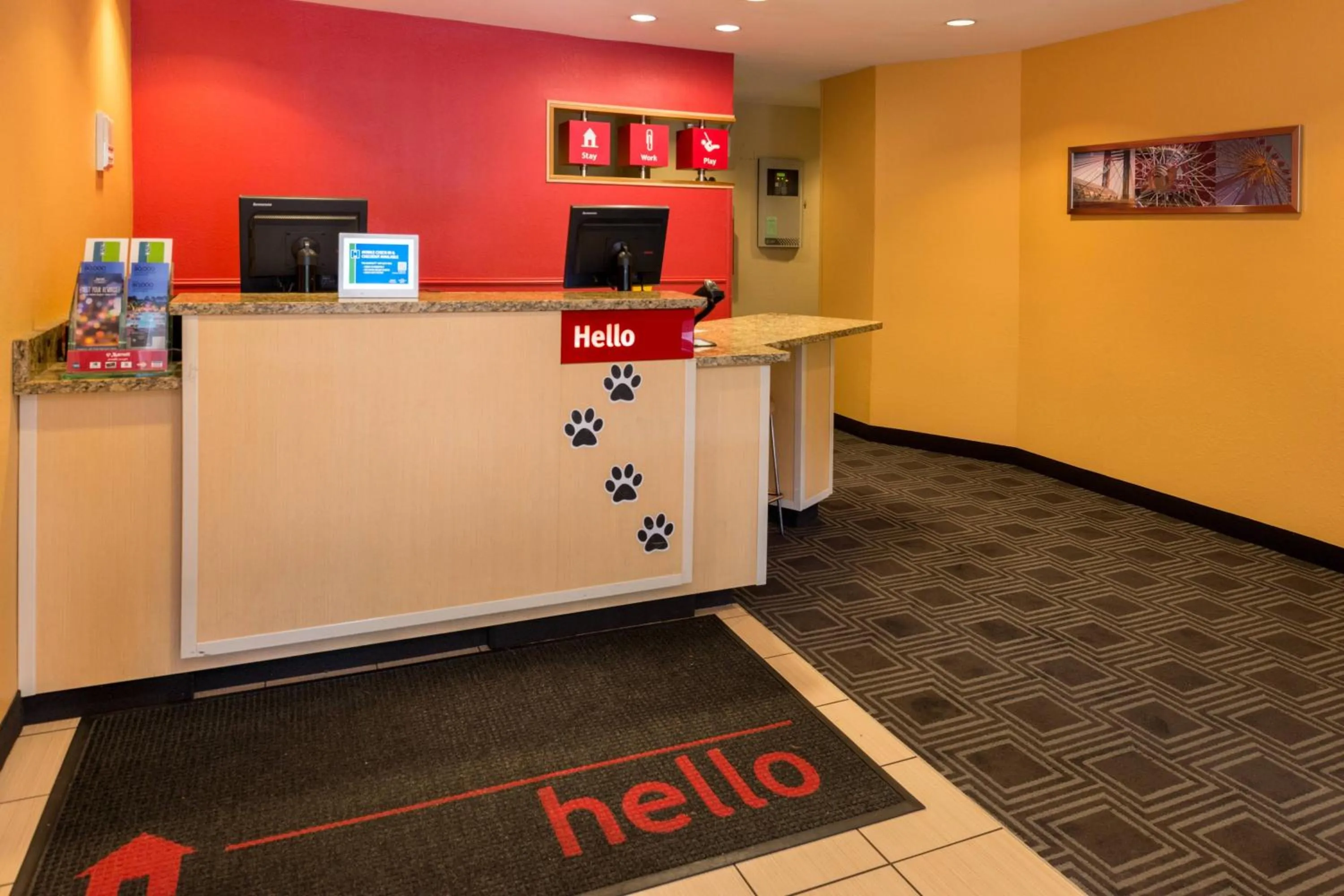 Lobby or reception in TownePlace Suites Huntington