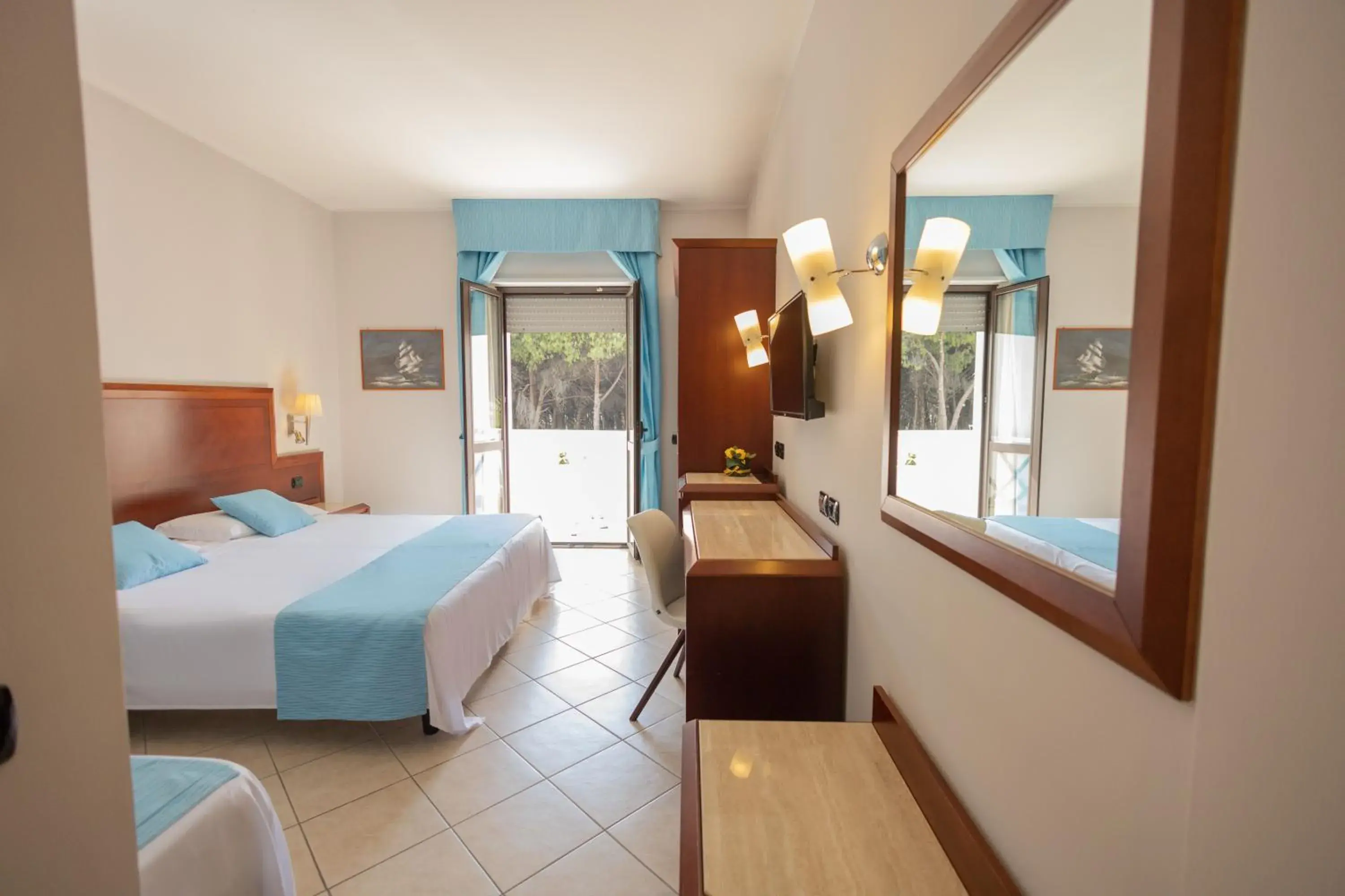 Comfort Double or Twin Room in Hotel Le Palme Comfort Double or Twin Room in Hotel Le Palme