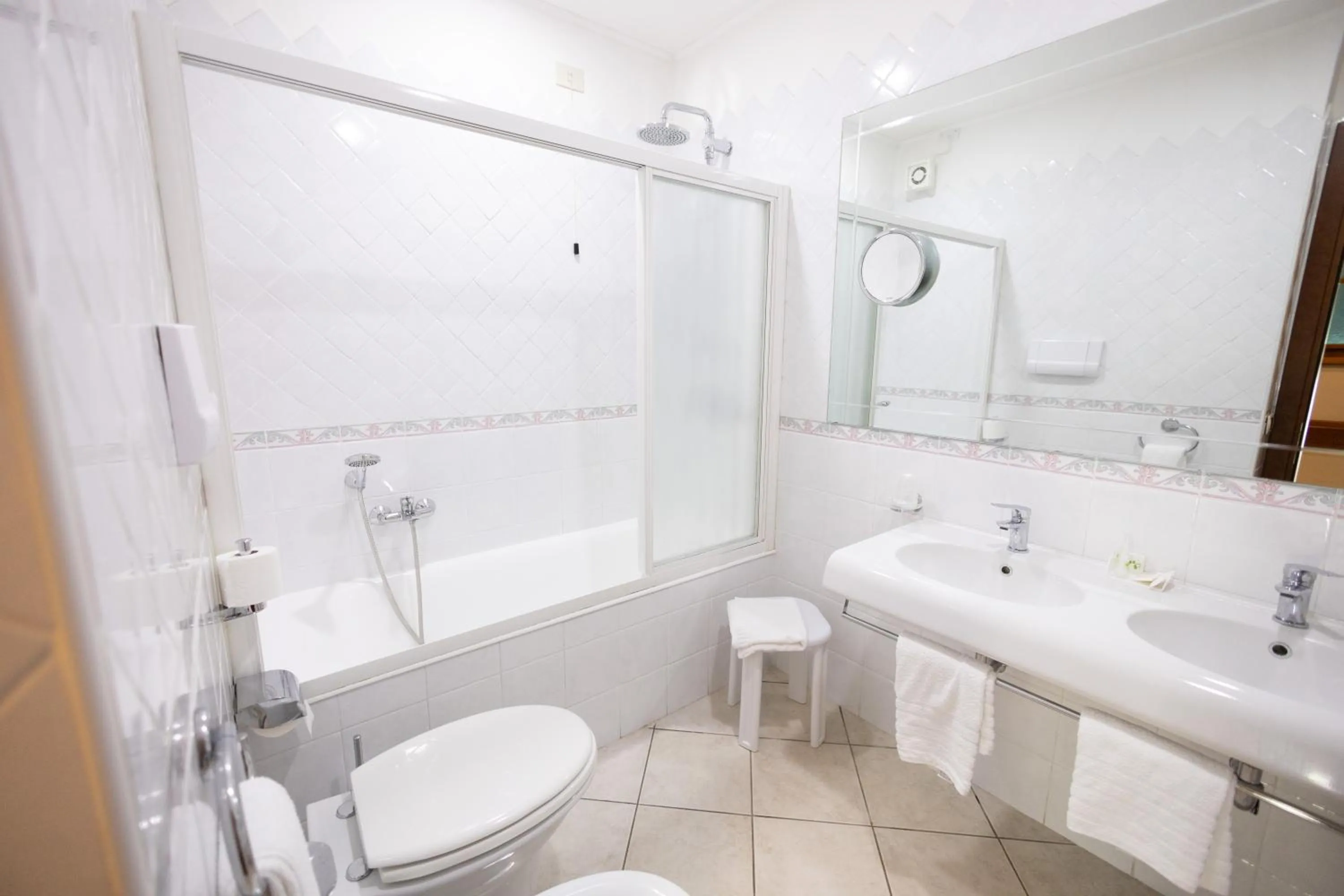 Bathroom in Hotel Le Palme