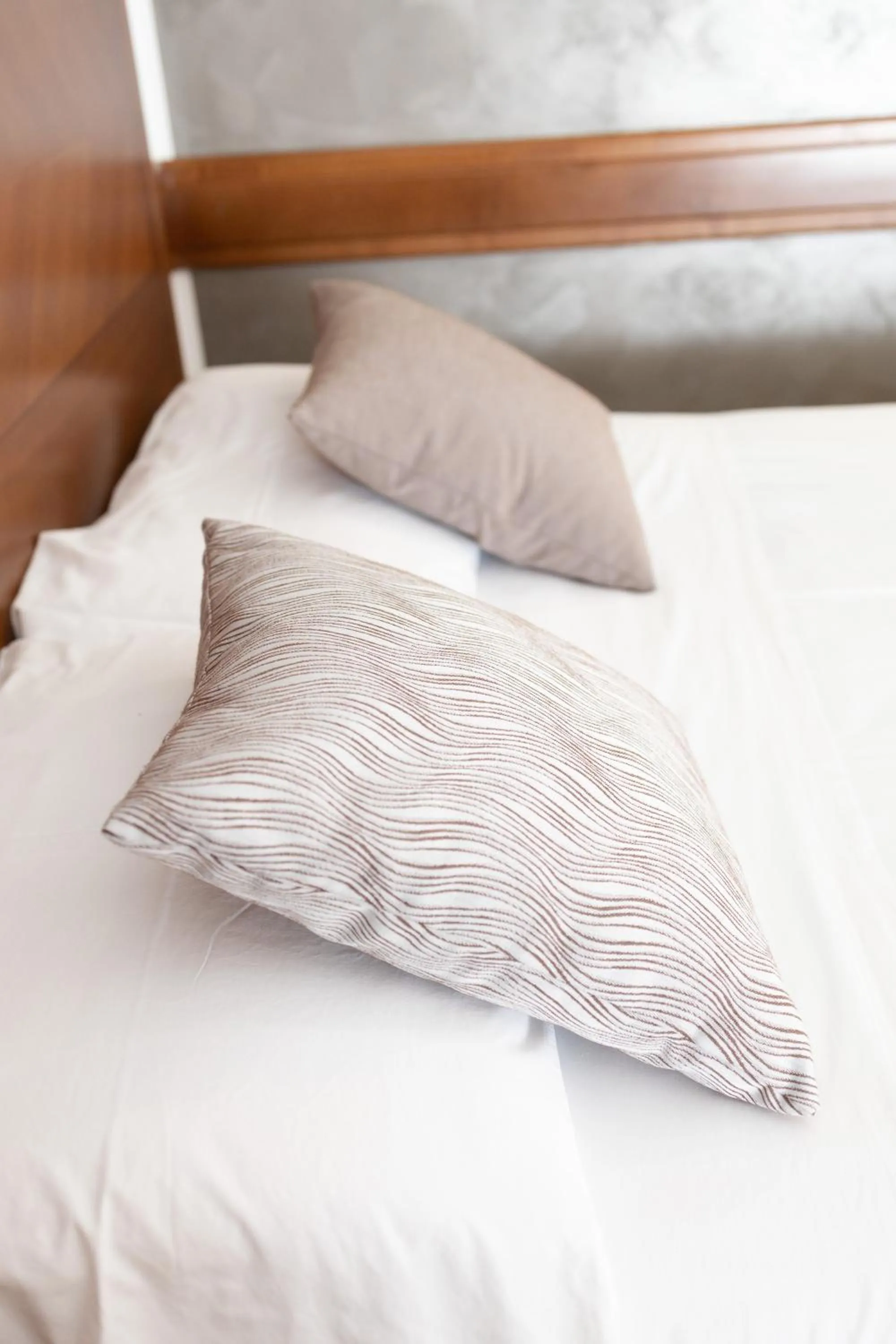 Decorative detail, Bed in Hotel Le Palme