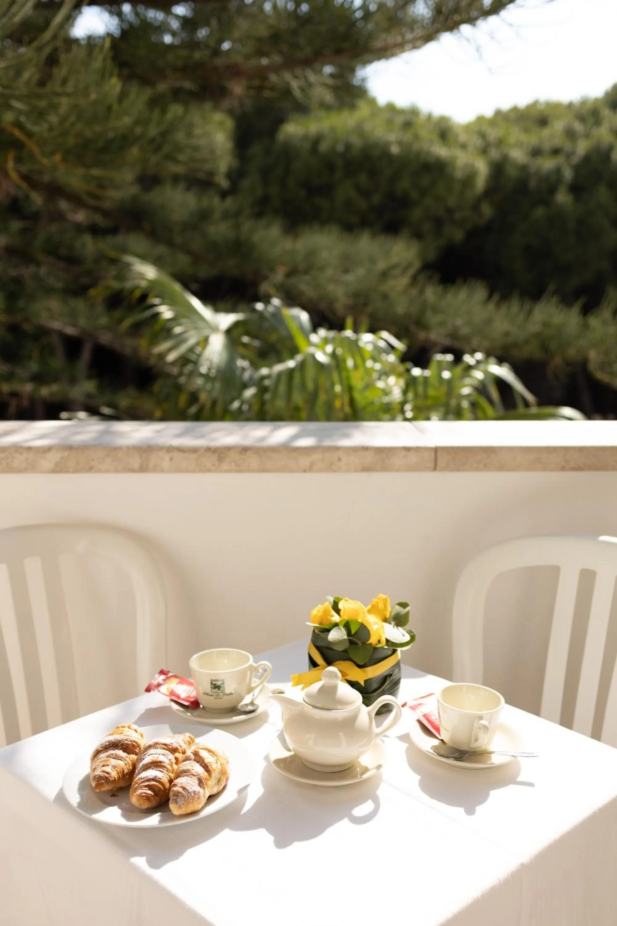 Breakfast in Hotel Le Palme