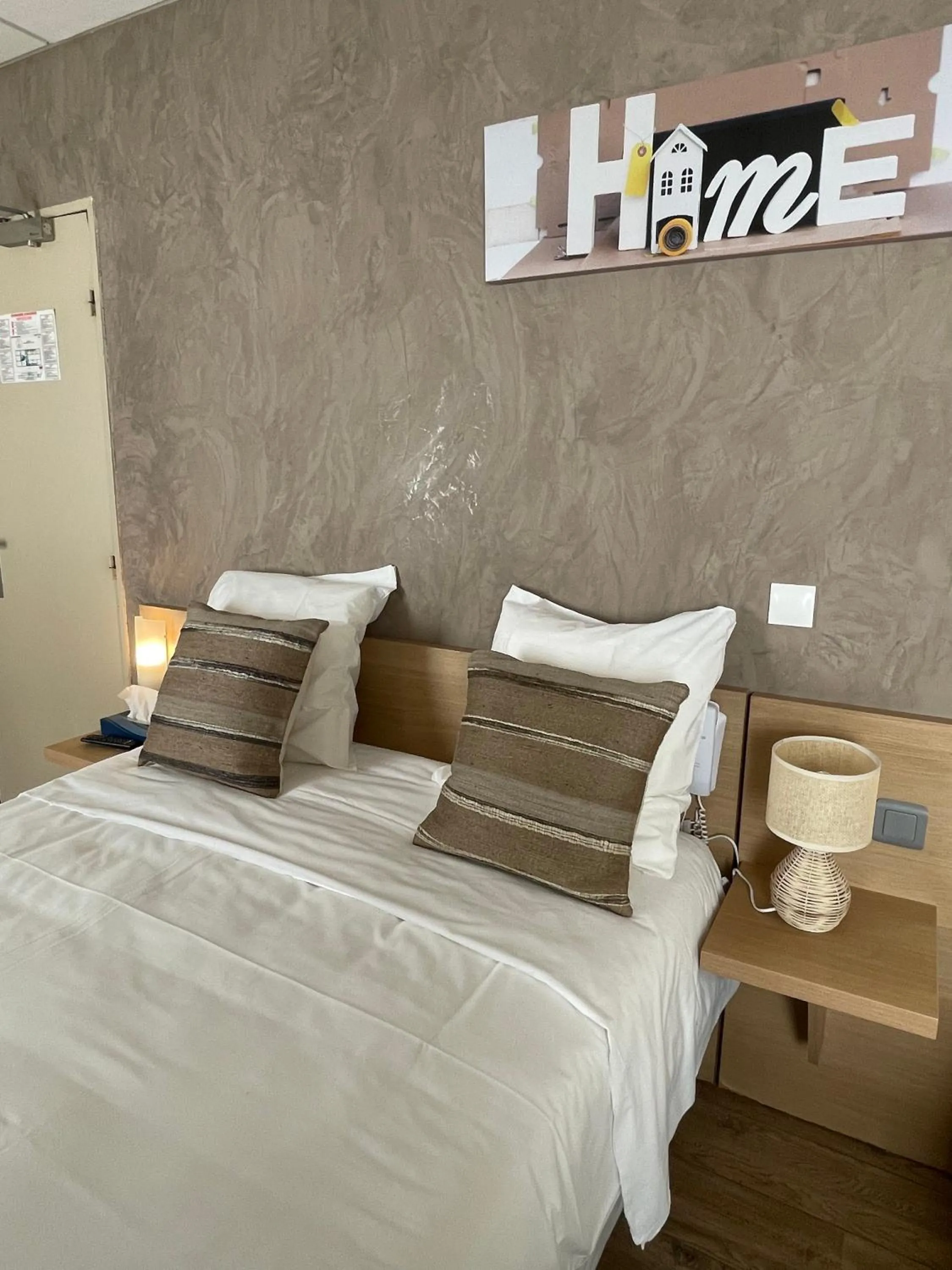 Bedroom, Bed in Tipi