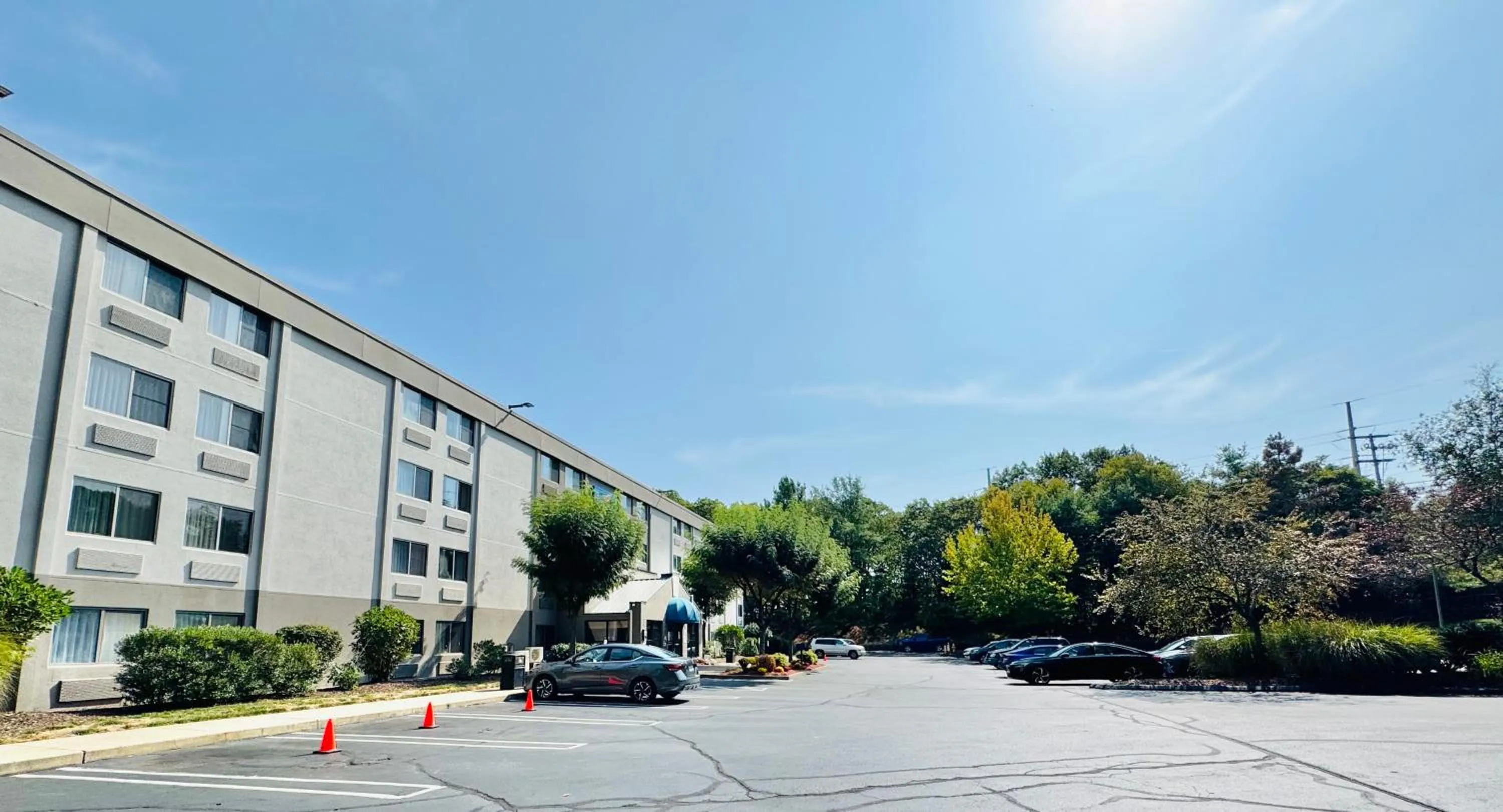 Property building in Motel 6-Milford, CT