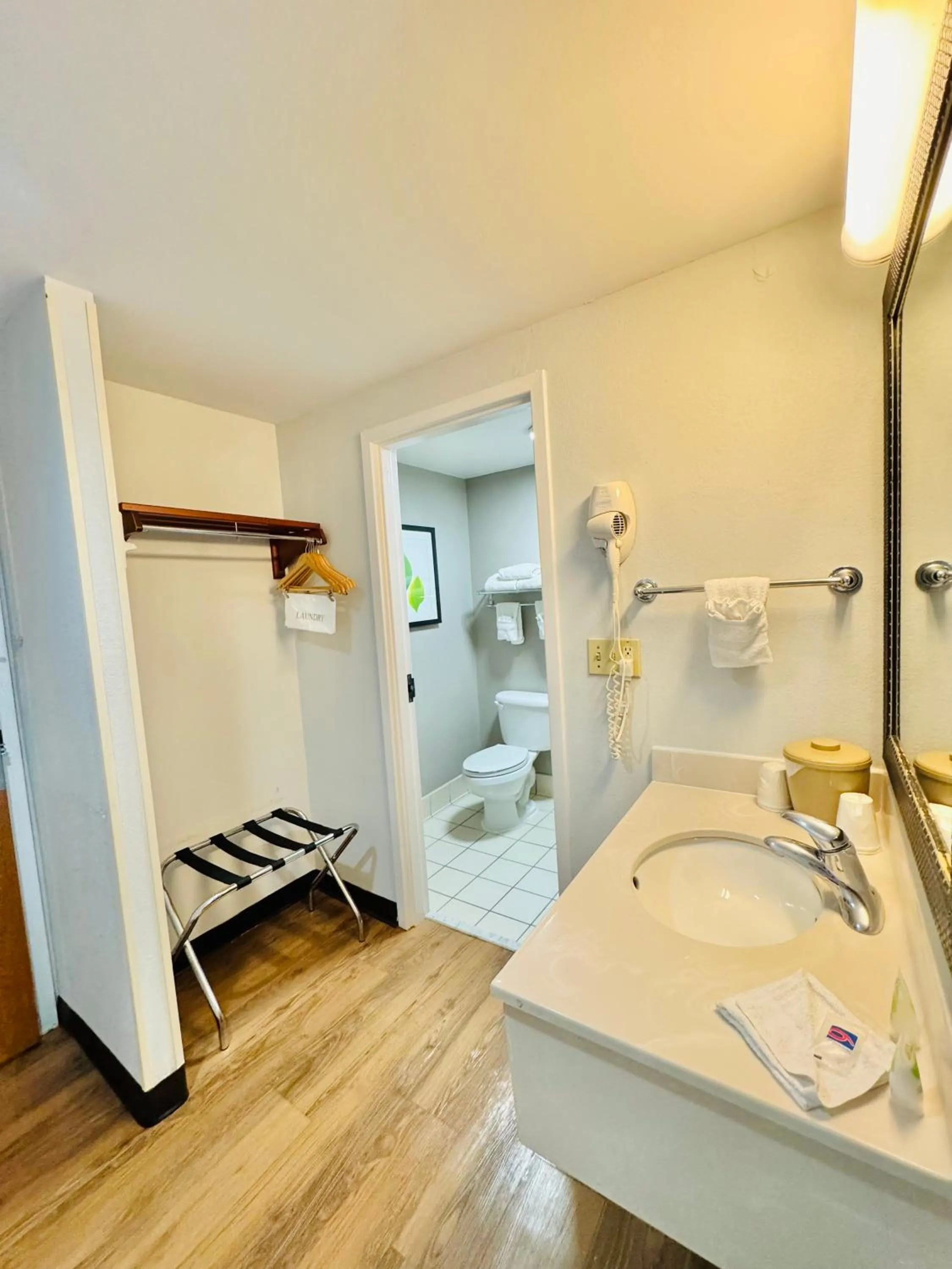 Bathroom in Motel 6-Milford, CT