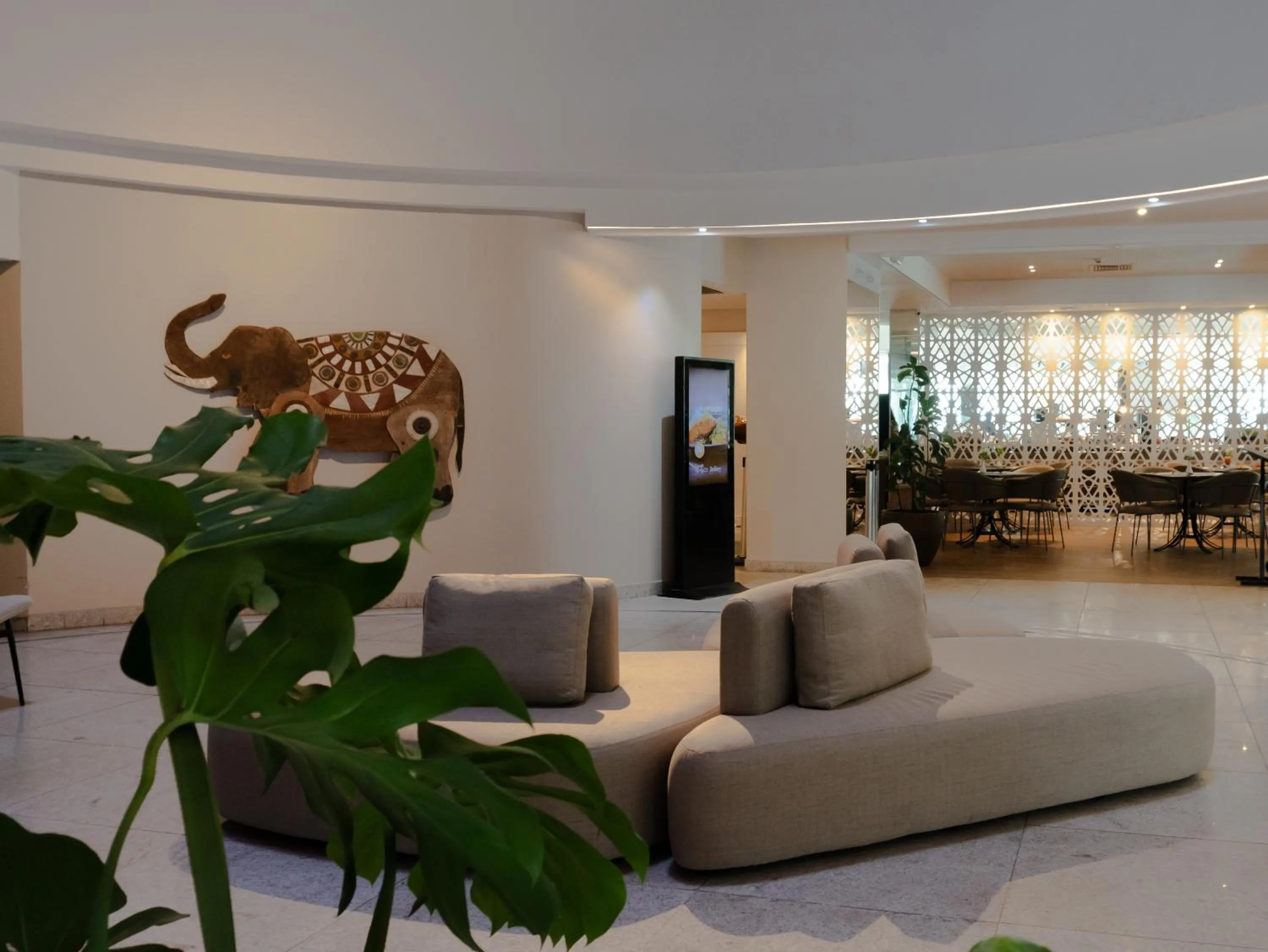 Lobby or reception in Radisson Recife