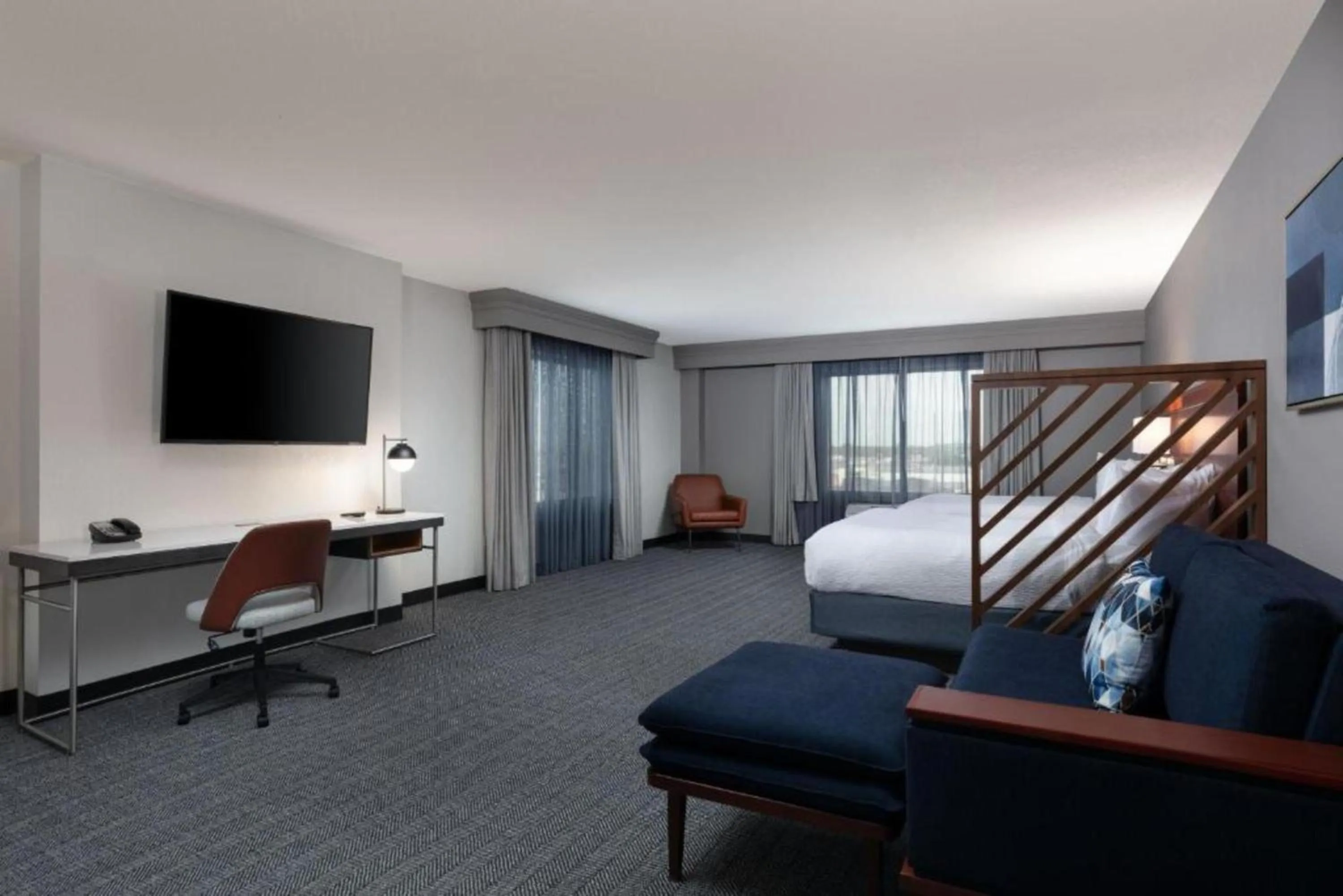 Bedroom, Bed in Courtyard by Marriott Wichita at Old Town
