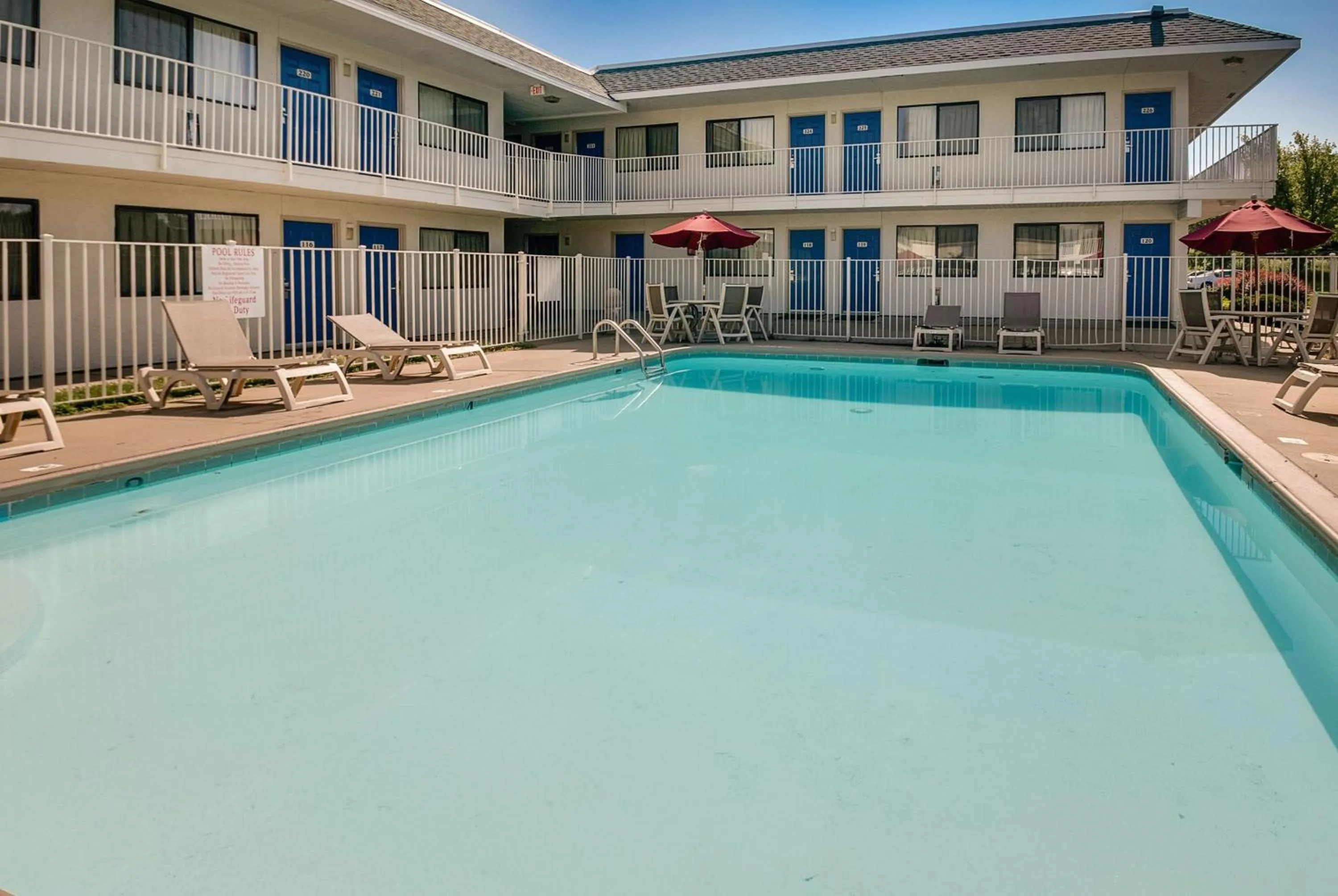 On site in Motel 6-Lenexa, KS - Kansas City Southwest